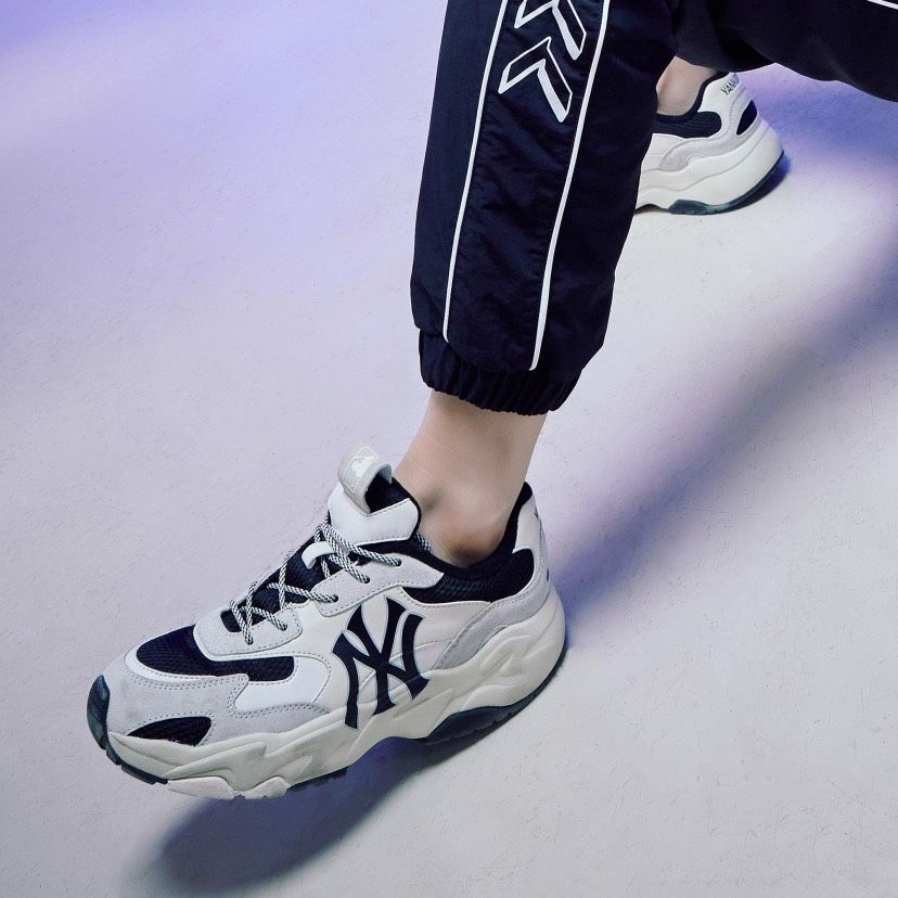 0610 - HÀNG CHÍNH HÃNG - GIÀY SNEAKER MLB CHUNKY LITE NEW YORK MÀU ĐEN - *BLACK/BEIGE* - CODE: 3ASHC311N - 50BKS