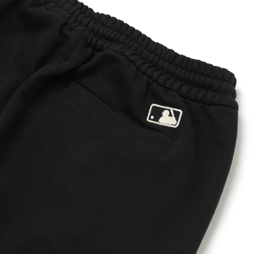 0654 - HÀNG CHÍNH HÃNG - QUẦN THỂ THAO JOGGER MLB BASIC LOGO NY MÀU ĐEN - *BLACK* - CODE: 3APTB0724-50BKS