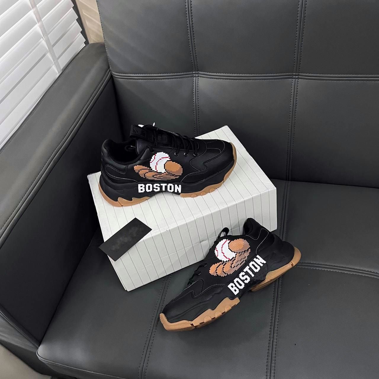 0639 - HÀNG CHÍNH HÃNG - GIÀY SNEAKER MLB BIG BALL CHUNKY BOSTON GLOVES MÀU ĐEN ĐẾ GUM - *BLACK/GUM* - CODE: 32SHCP111-43L