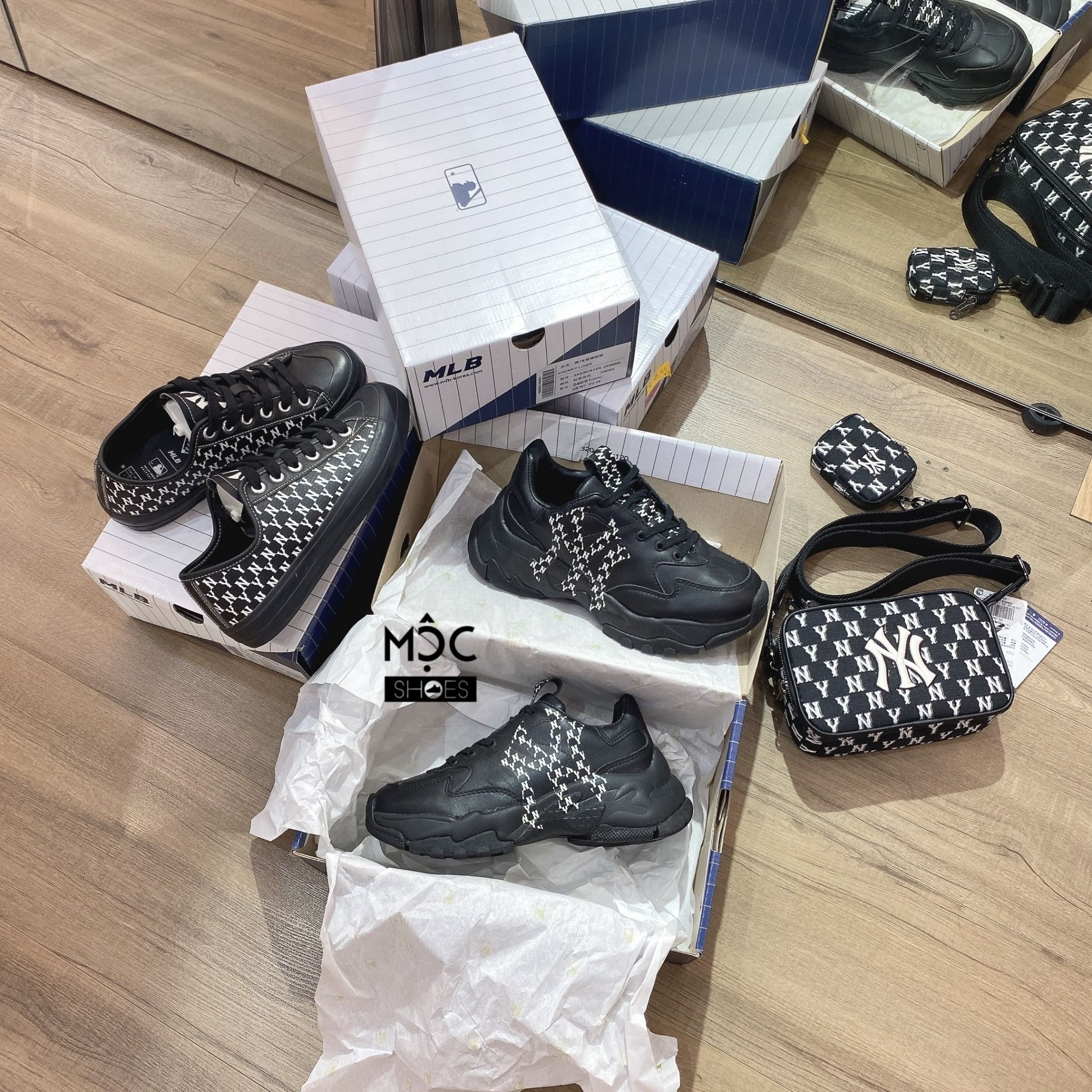 0640 - HÀNG CHÍNH HÃNG - GIÀY SNEAKER MLB BIG BALL CHUNKY MONOGRAM LT NEW YORK MÀU ĐEN - *BLACK* - CODE: 32SHCM011 - 50L