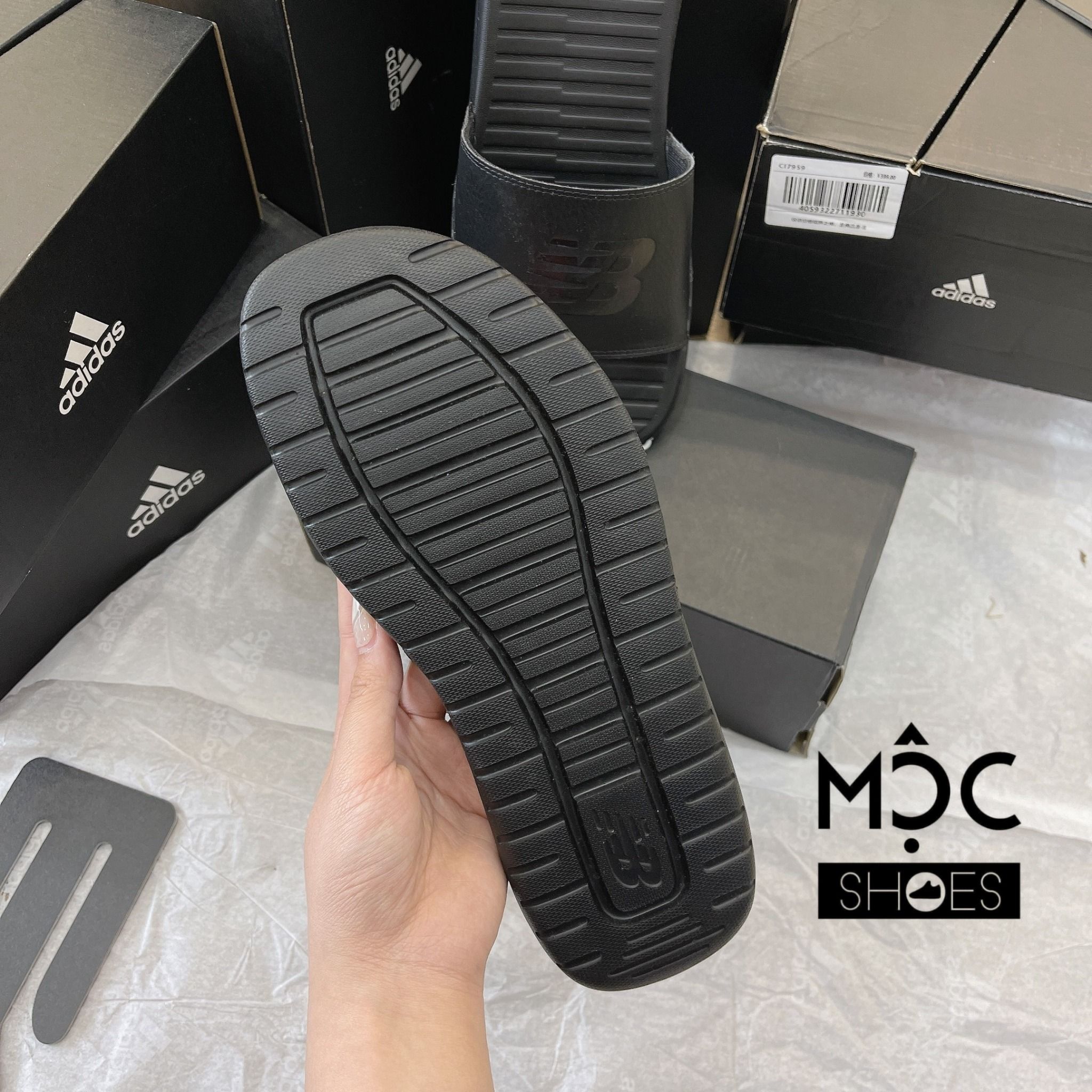 0772 - HÀNG CHÍNH HÃNG - DÉP QUAI NGANG NEW BALANCE ALL BLACK MÀU ĐEN - *BLACK* - CODE: SD130SB