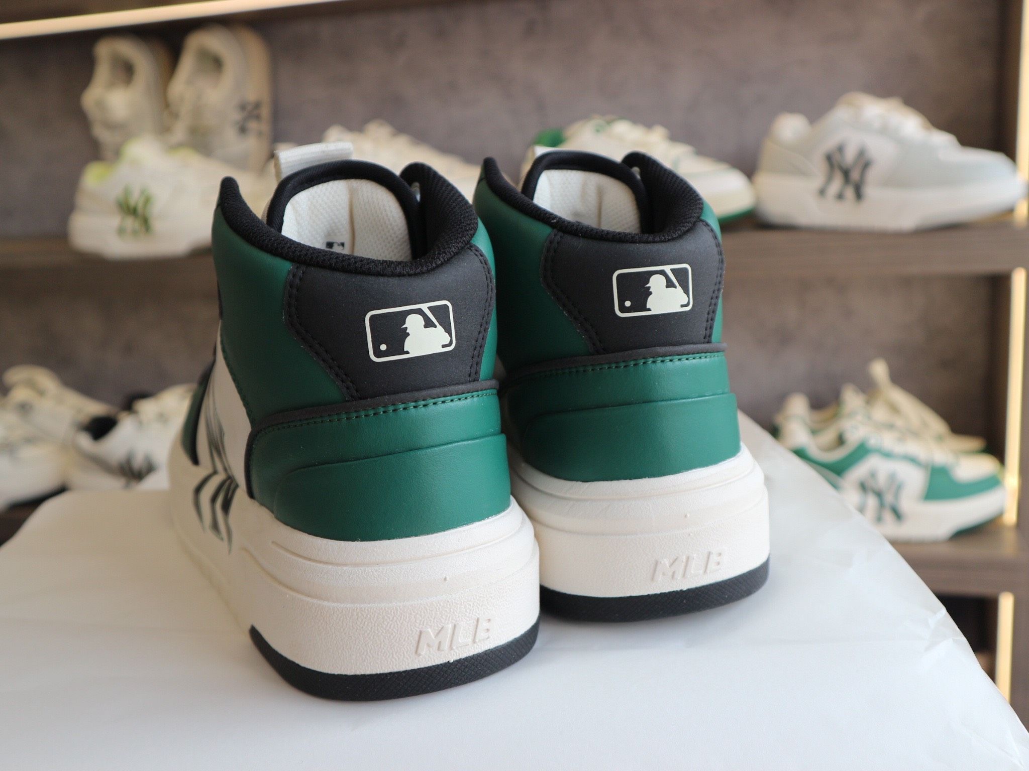 0840 - HÀNG CHÍNH HÃNG - GIÀY MLB CHUNKY LINER HIGH MONOGRAM MÀU XANH LÁ - *GREEN/BLACK* - CODE: 3ASXCB12N-50GND