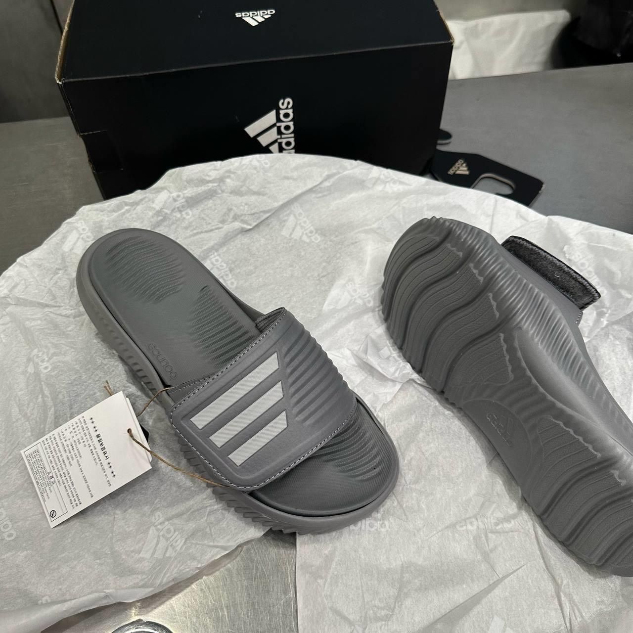 0842 - HÀNG CHÍNH HÃNG - DÉP QUAI NGANG ADIDAS ALPHA BOUNCE 2.0 XÁM SỌC TRẮNG - CODE: GY9419