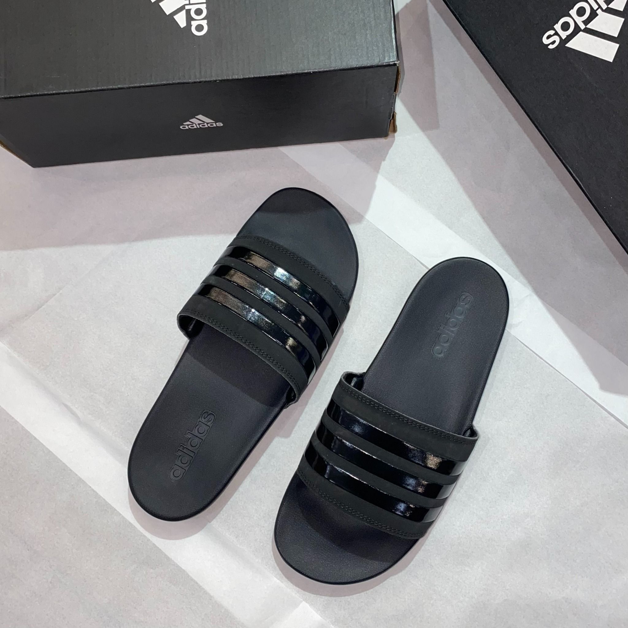 0844 - HÀNG CHÍNH HÃNG - DÉP QUAI NGANG ADIDAS CLOUDFOAM COMFORT MÀU ĐEN SỌC ĐEN BÓNG - CODE: GZ5896