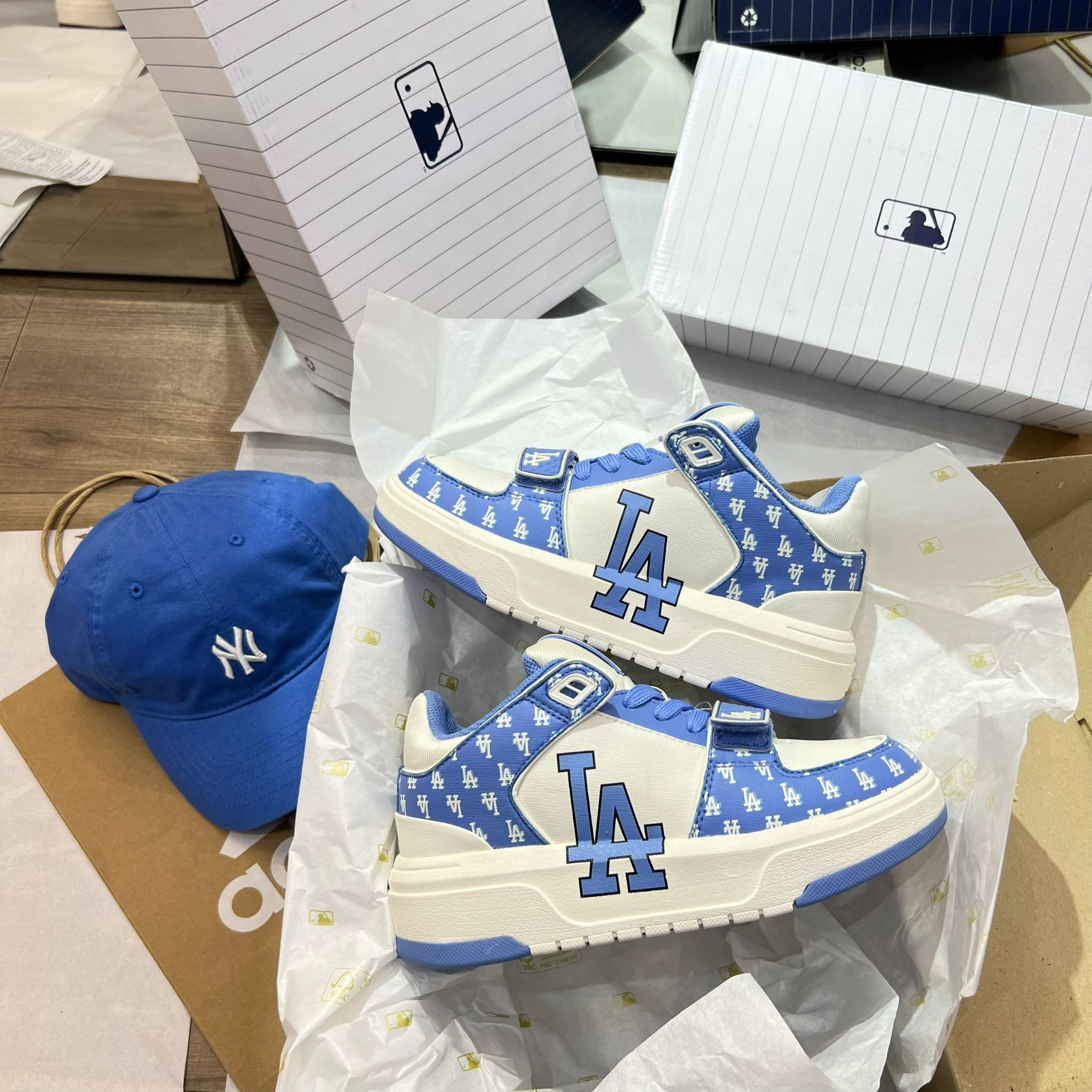 0845 - HÀNG CHÍNH HÃNG - GIÀY MLB CHUNKY LINER MID MONOGRAM LA MÀU XANH BLUE - *BLUE/WHITE* - CODE: 3ASXLM13N