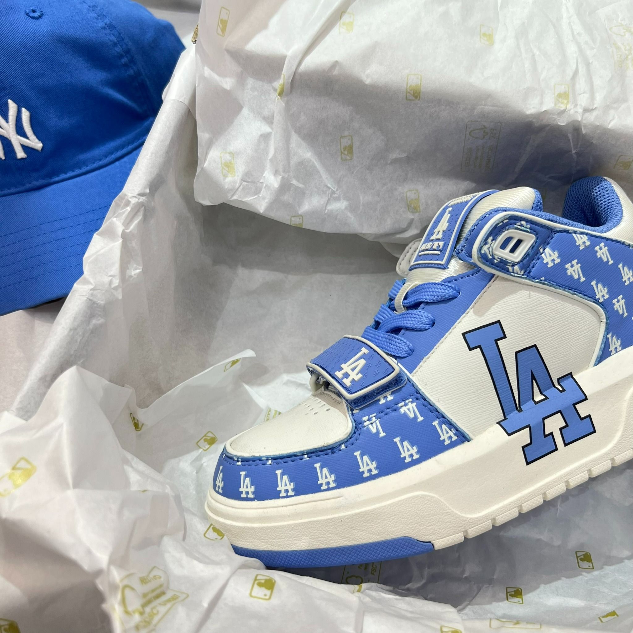 0845 - HÀNG CHÍNH HÃNG - GIÀY MLB CHUNKY LINER MID MONOGRAM LA MÀU XANH BLUE - *BLUE/WHITE* - CODE: 3ASXLM13N