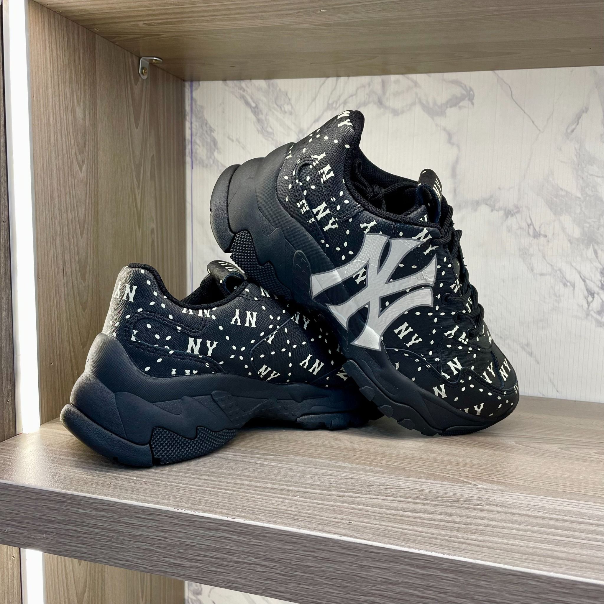 0862 - HÀNG CHÍNH HÃNG - GIÀY SNEAKER MLBSAFFIANO DIAMOND - ĐEN- * BLACK * Code: 3ASHMS13N