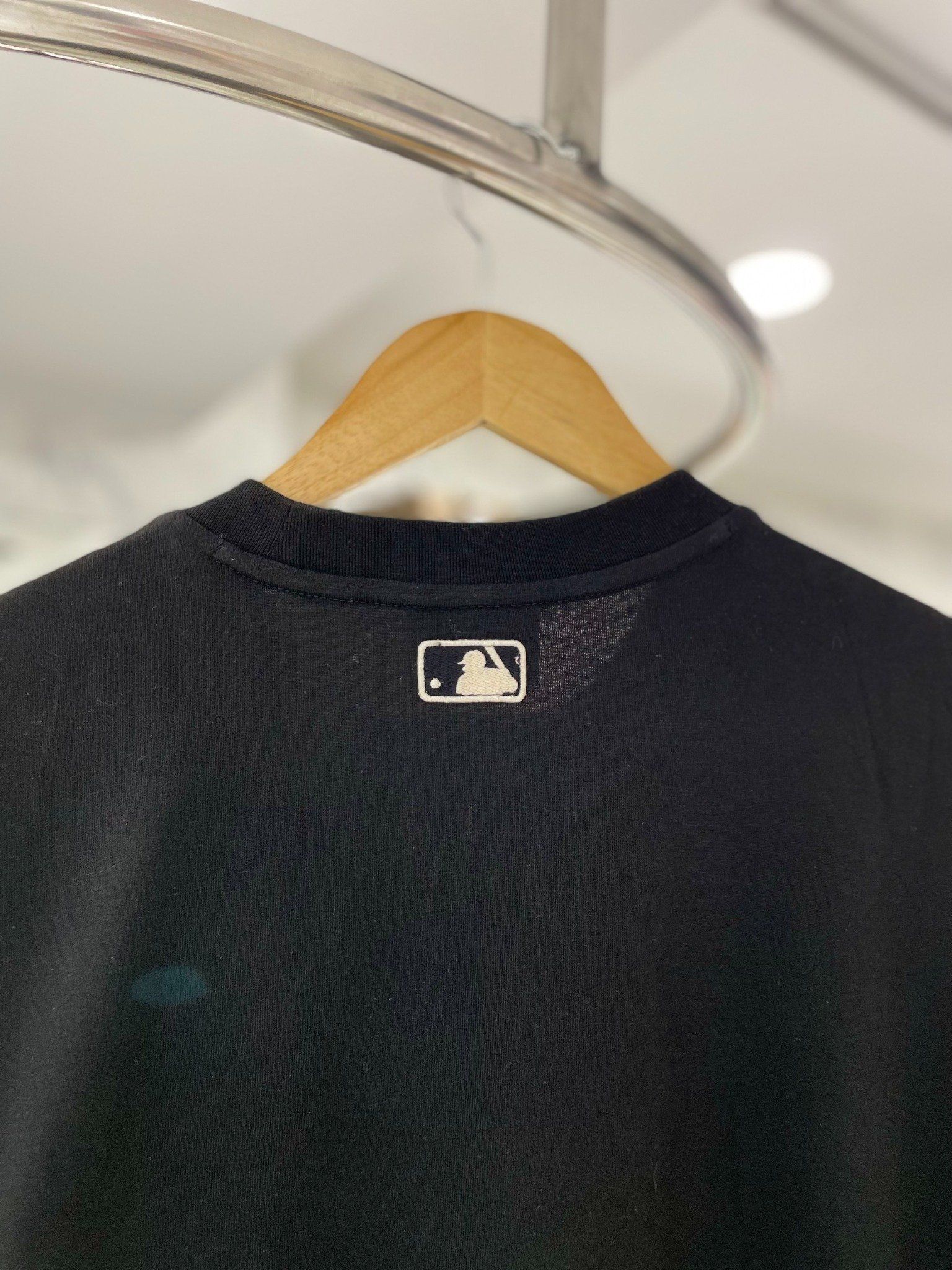 0871 - HÀNG CHÍNH HÃNG - ÁO THUN MLB - YANKEES *ĐEN*