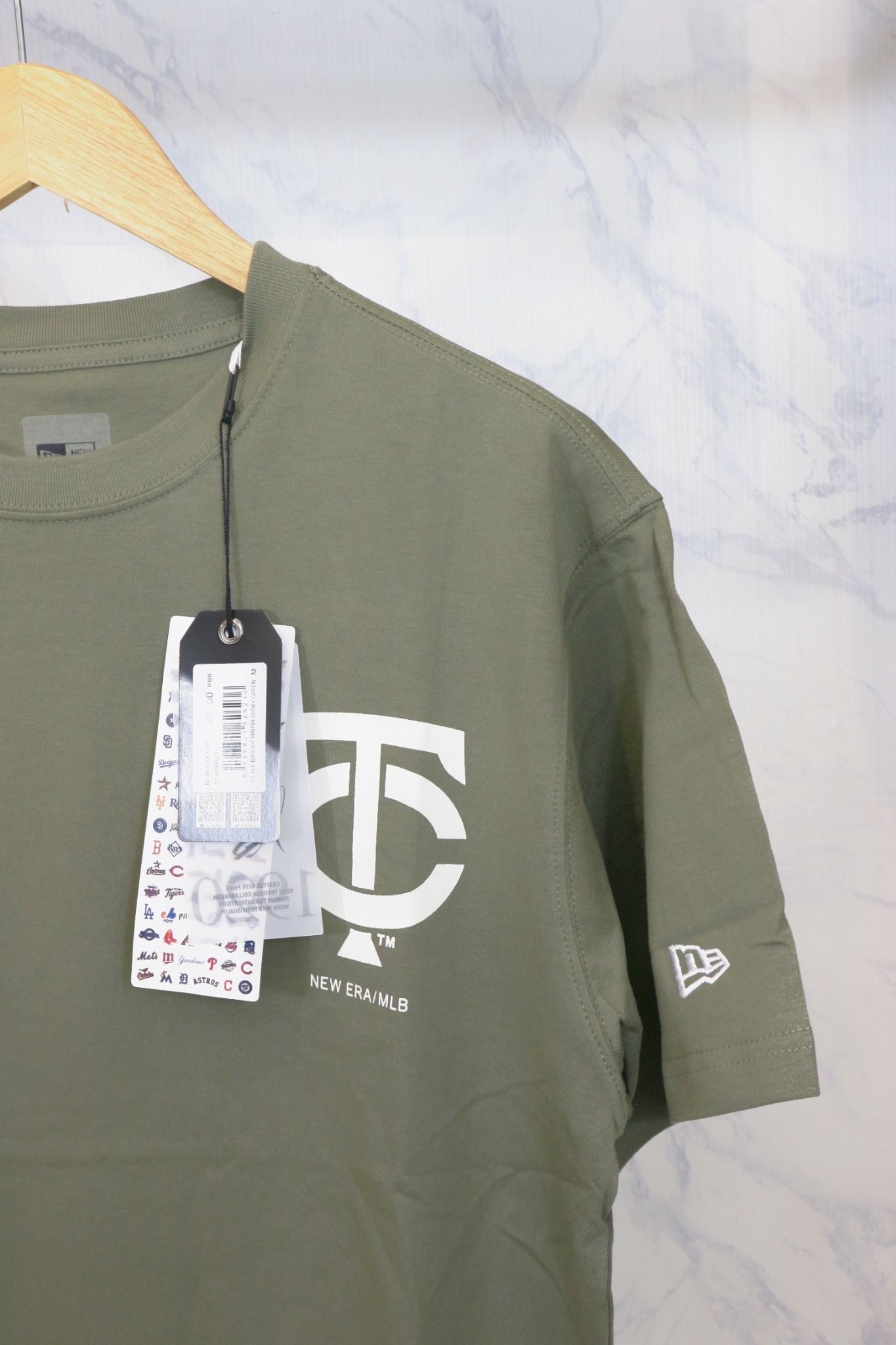 0882 - HÀNG CHÍNH HÃNG - ÁO THUN NEW ERA -MINNESOTA - Con Gấu * RÊU * CODE: