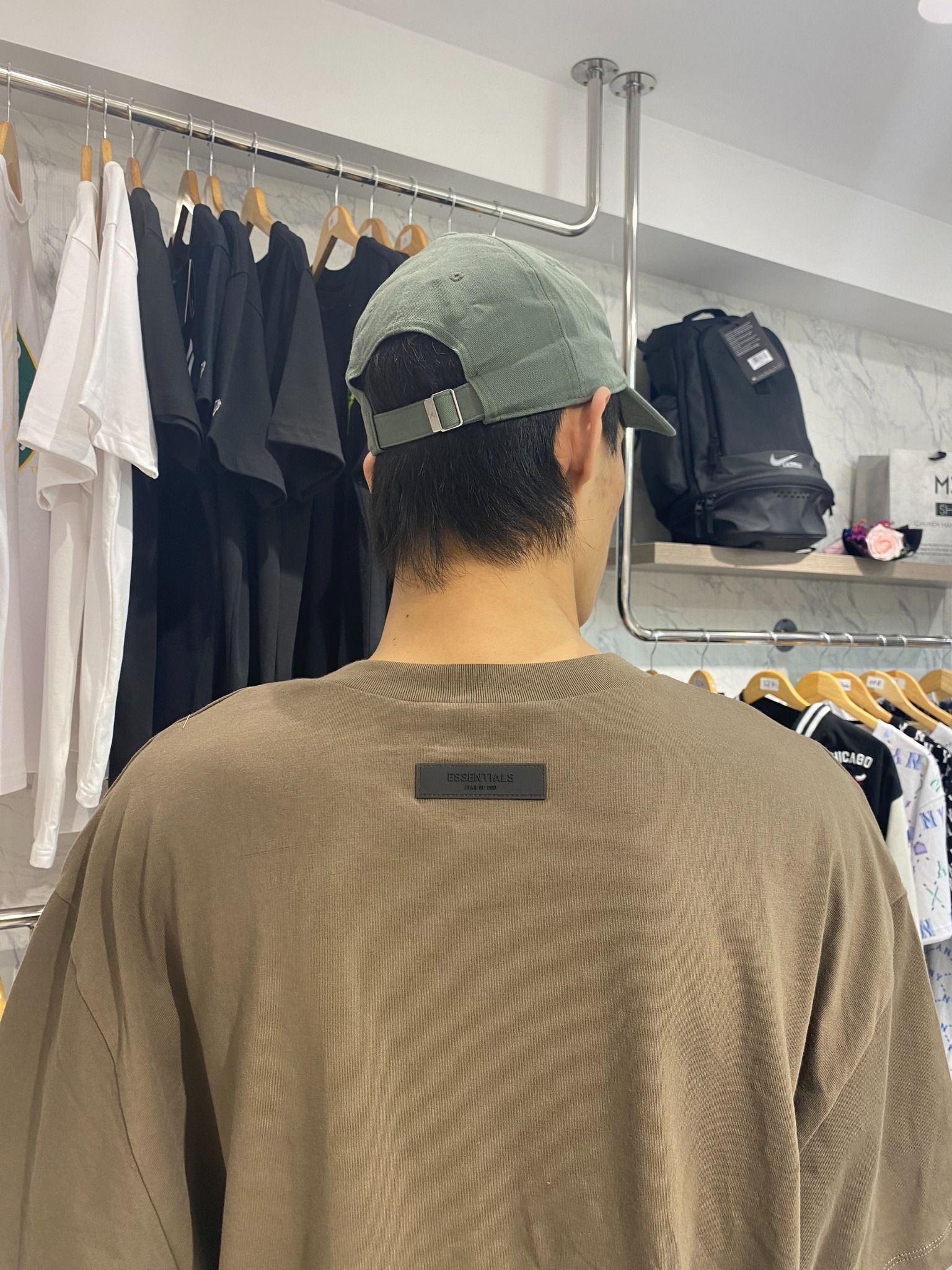 0888 - HÀNG CHÍNH HÃNG - ÁO THUN TEE ESSENTIAL FOG - TAN ĐẬM/ MÀU GỖ * WOOD * - SEASON 22