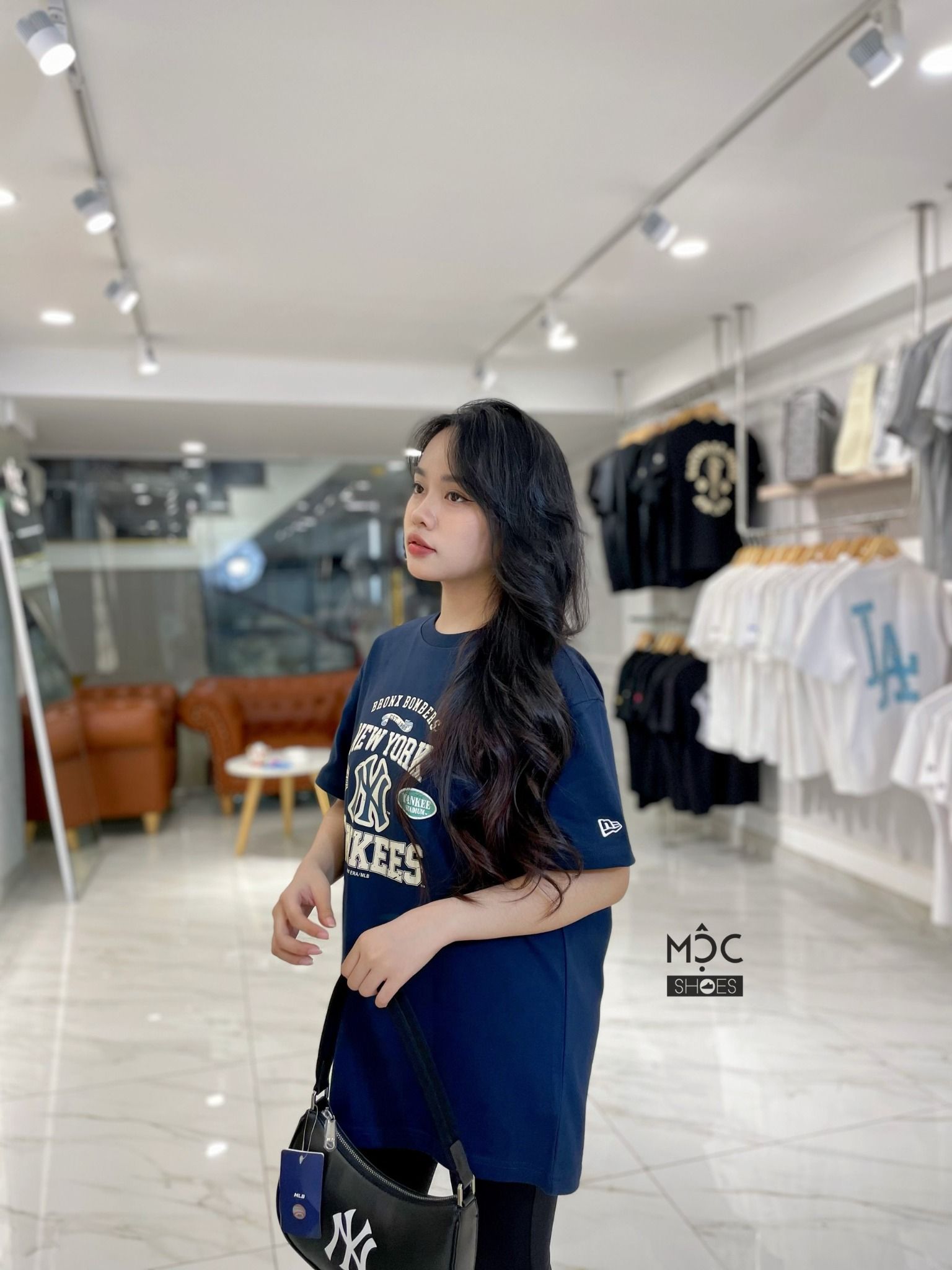 0893 - HÀNG CHÍNH HÃNG - ÁO THUN NEW ERA - SHORT SLEEVES YANKEES NY * NAVY *CODE : 13274190