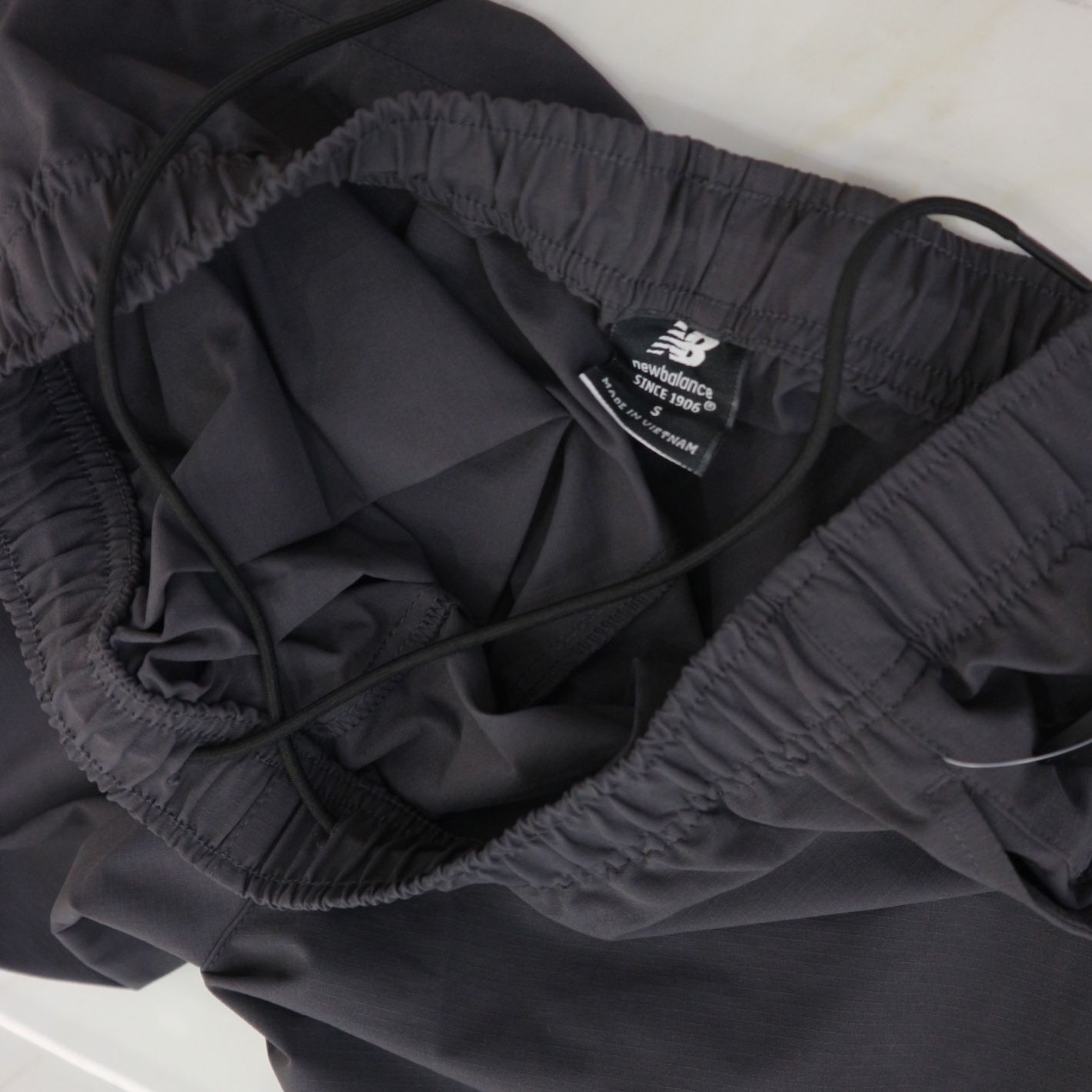 0984 - HÀNG CHÍNH HÃNG - Quần Short New Balance - *Xám đậm*