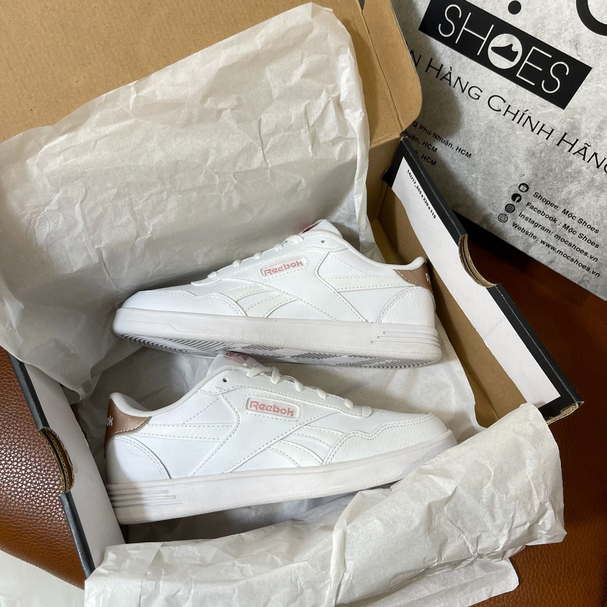 0927 - *CHÍNH HÃNG* GIÀY REEBOK - ĐẾ BẰNG - GÓT HỒNG (5426)