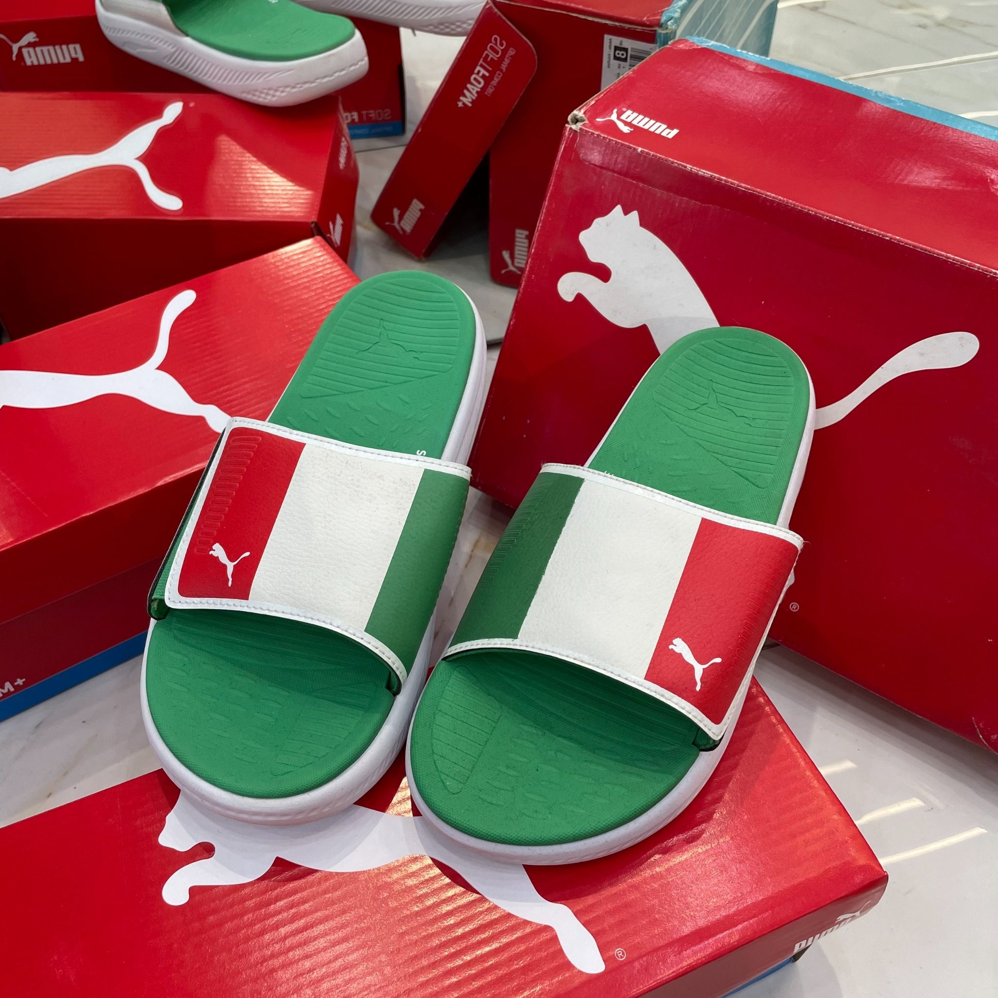 0999 - HÀNG CHÍNH HÃNG - DÉP QUAI DÁN PUMA SOFTRIDE ITALY MÀU XANH - *GREEN* - CODE: 384455-01