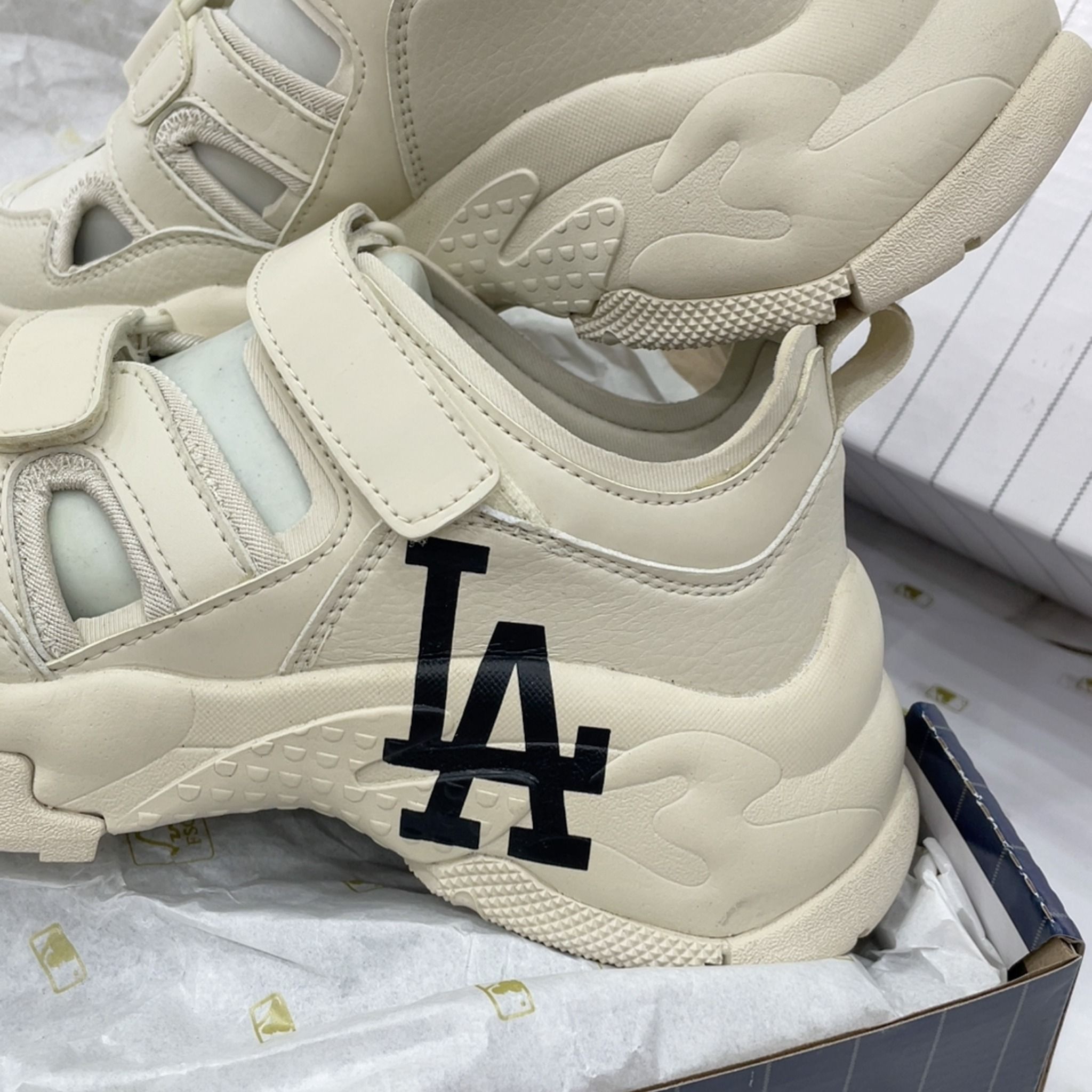 1018 - HÀNG CHÍNH HÃNG - GIÀY SANDAL - MLB BIG BALL CHUNKY MASK LOS ANGELES DOGERS - CODE: 33ASDCH133-07CRS