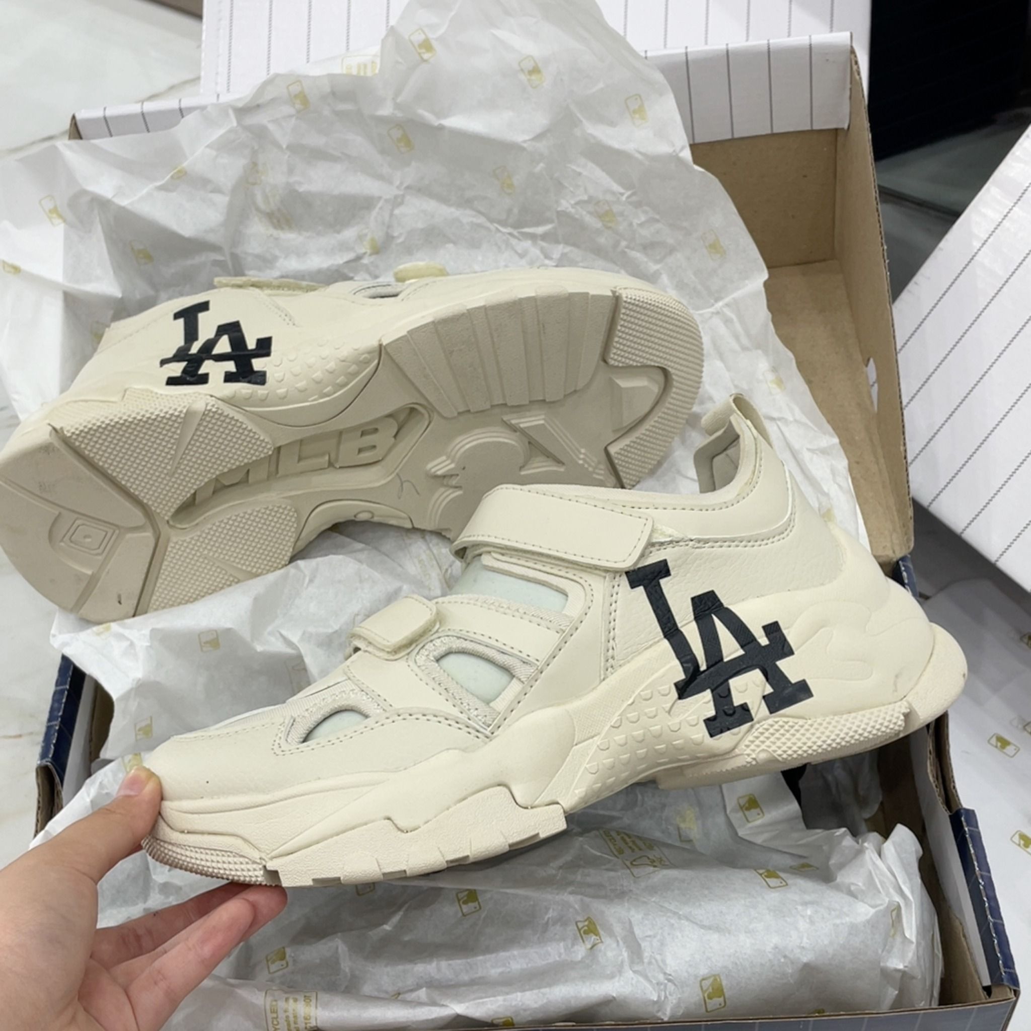 1018 - HÀNG CHÍNH HÃNG - GIÀY SANDAL - MLB BIG BALL CHUNKY MASK LOS ANGELES DOGERS - CODE: 33ASDCH133-07CRS