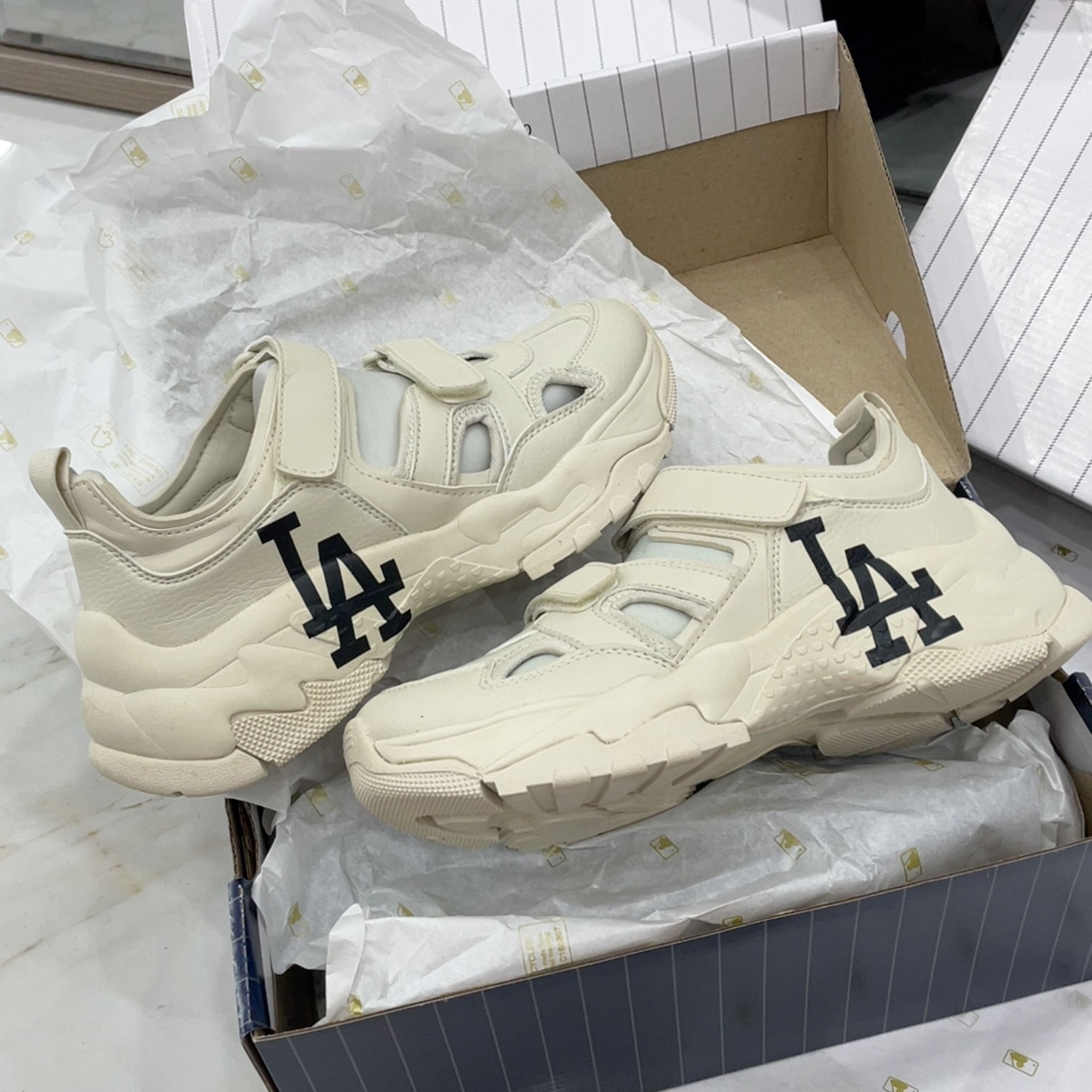 1018 - HÀNG CHÍNH HÃNG - GIÀY SANDAL - MLB BIG BALL CHUNKY MASK LOS ANGELES DOGERS - CODE: 33ASDCH133-07CRS