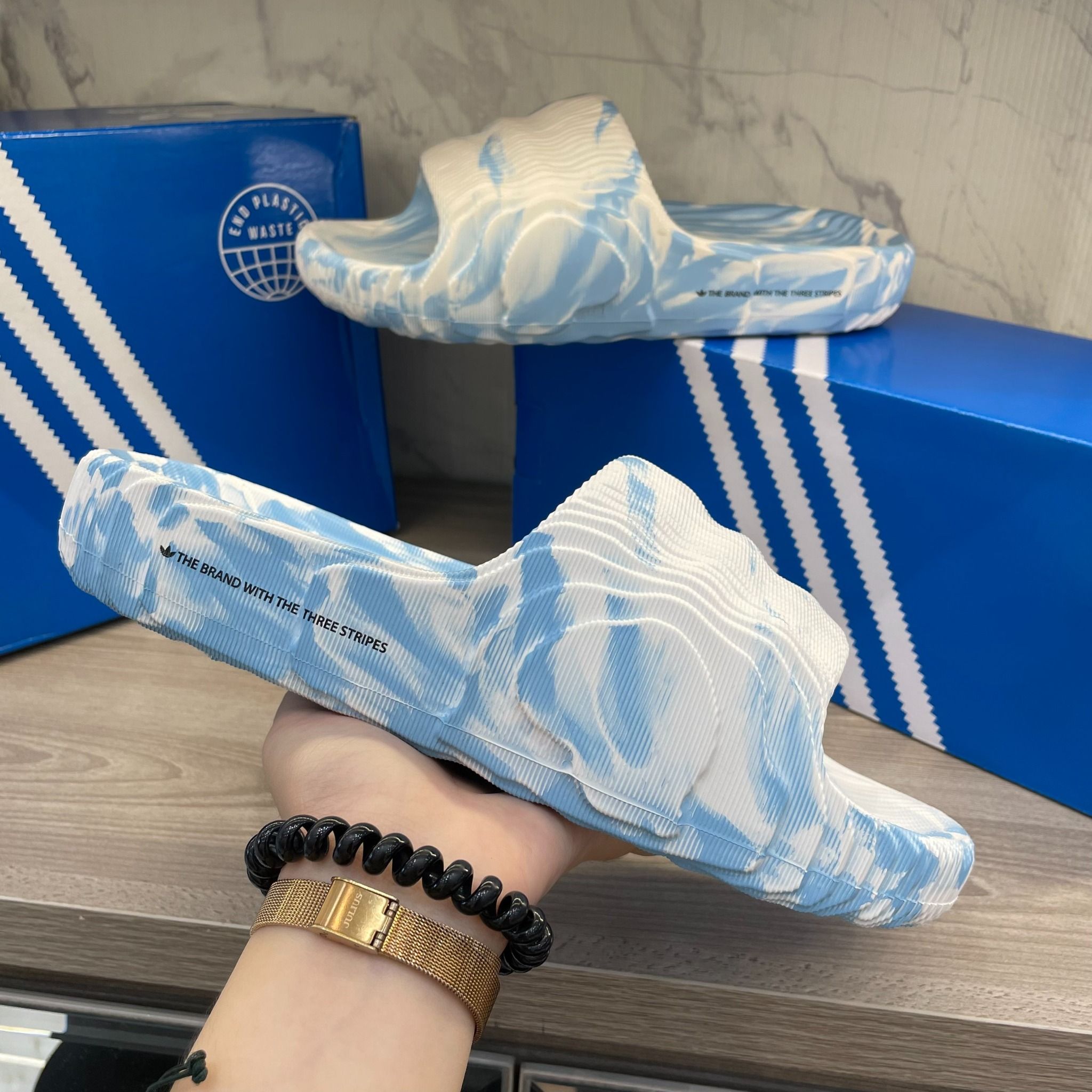 1015 - HÀNG CHÍNH HÃNG - DÉP ADIDAS 22 - BẬC THANG * Xanh Biển Loang Màu * -