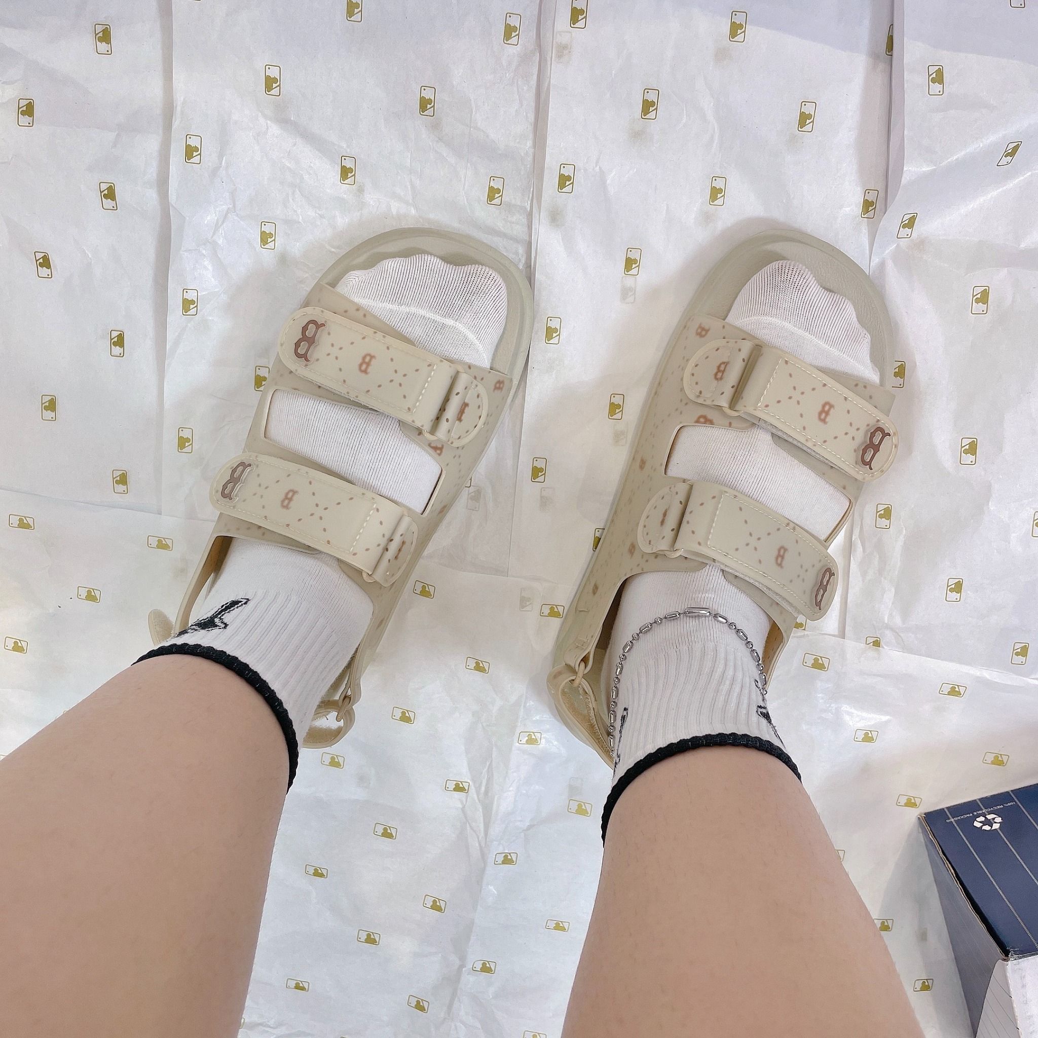 1038 - HÀNG CHÍNH HÃNG - GIÀY SANDAL MLB - DIA B NÂU - QUAI NHỰA - CODE: 3ASDCSD33-43BGS