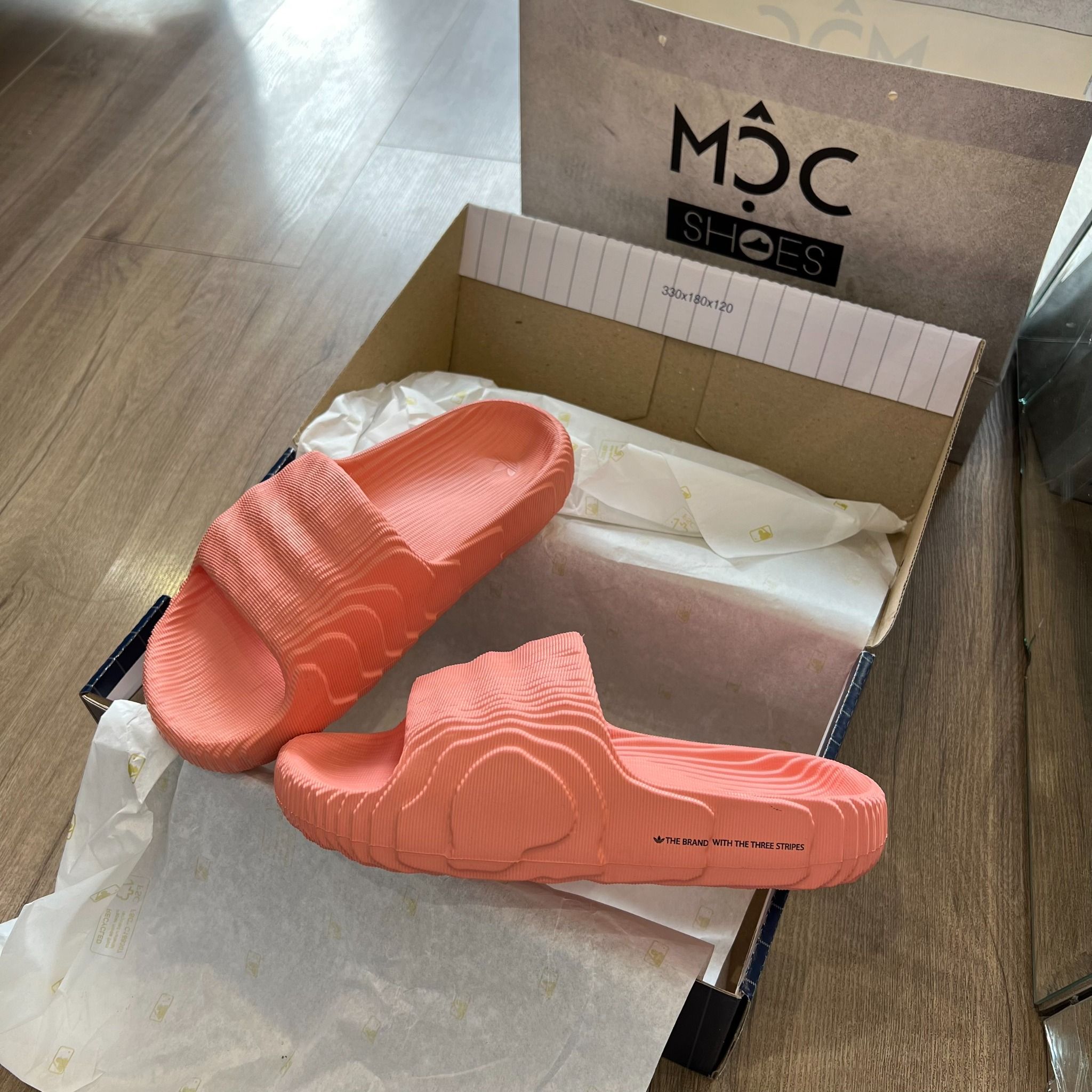 1014 - HÀNG CHÍNH HÃNG - DÉP ADIDAS 22 - BẬC THANG * HỒNG TRƠN * - CODE: HQ4671