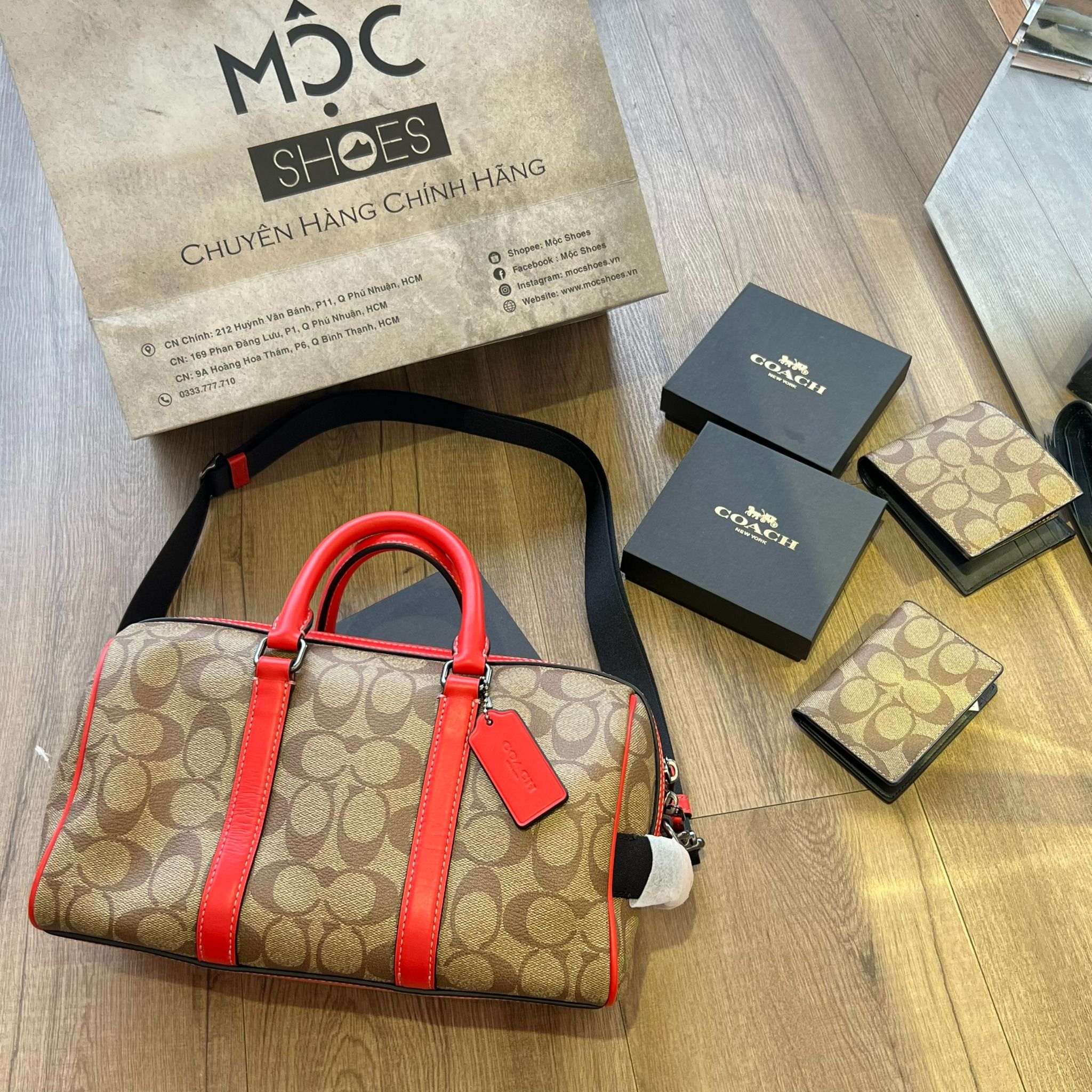 1118 - HÀNG CHÍNH HÃNG - TÚI ĐEO COACH CROSSBODY MÀU NÂU VIỀN ĐỎ - CODE: B2280 - CA014