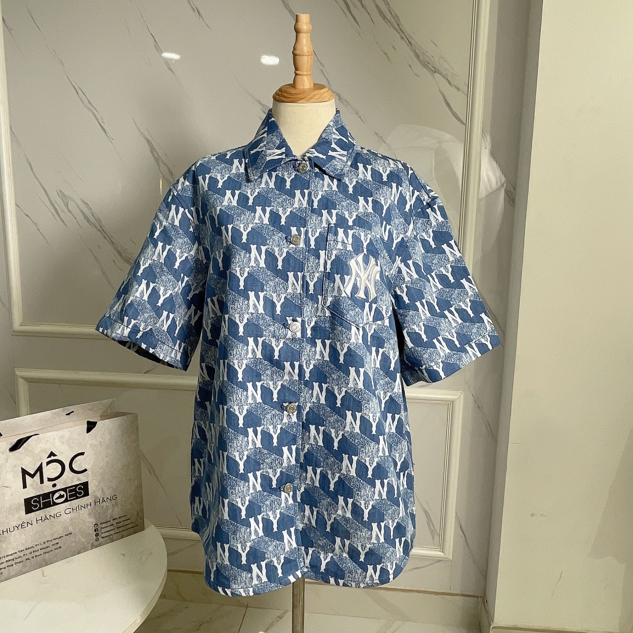 1119 - HÀNG CHÍNH HÃNG - Áo Sơ Mi MLB - Jean Denim New York Yankees - XANH - CODE: 3FDRM0633-50SBL