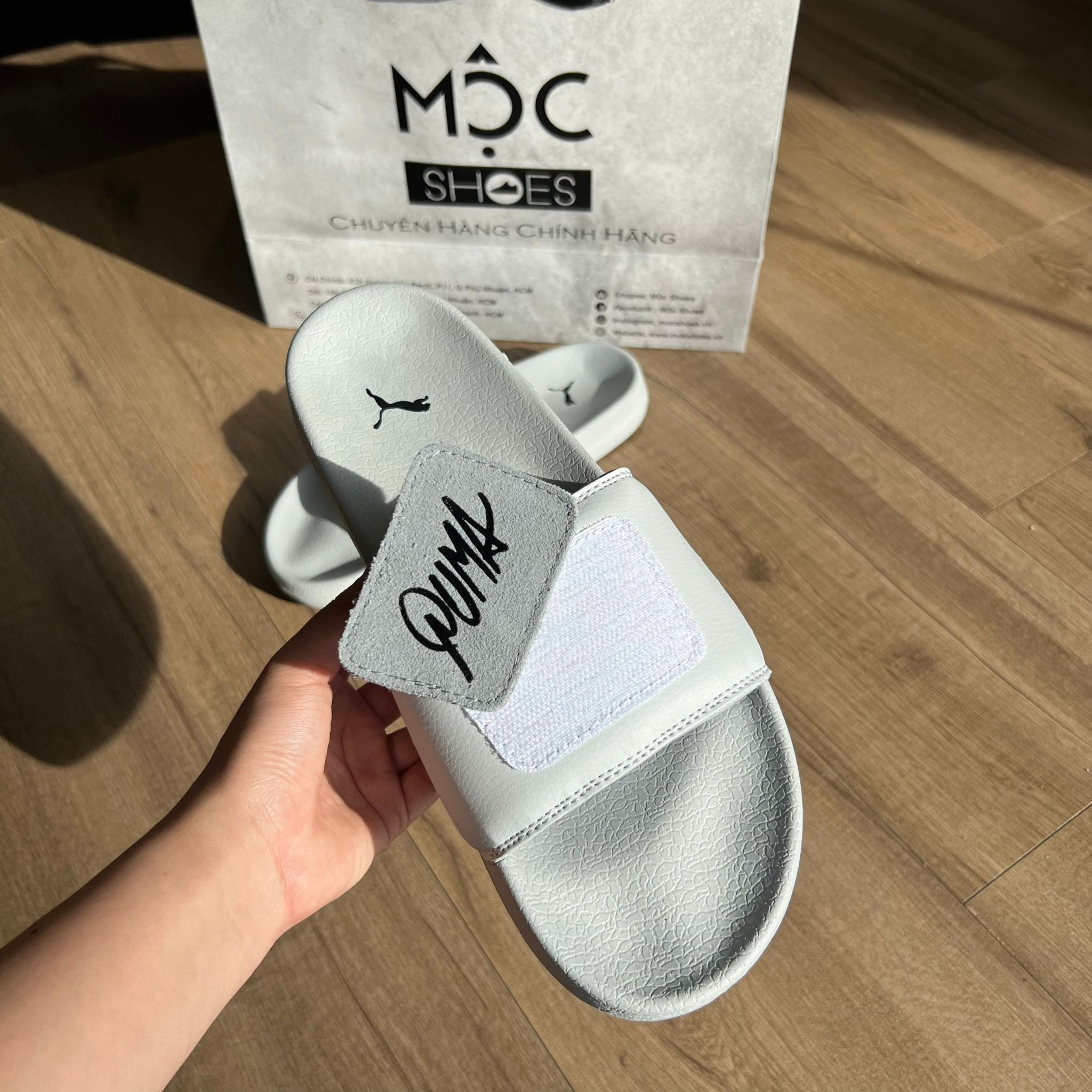 1153 - HÀNG CHÍNH HÃNG - DÉP PUMA SUEDE - LOGO DÁN - *GREY / LOGO SILVER*