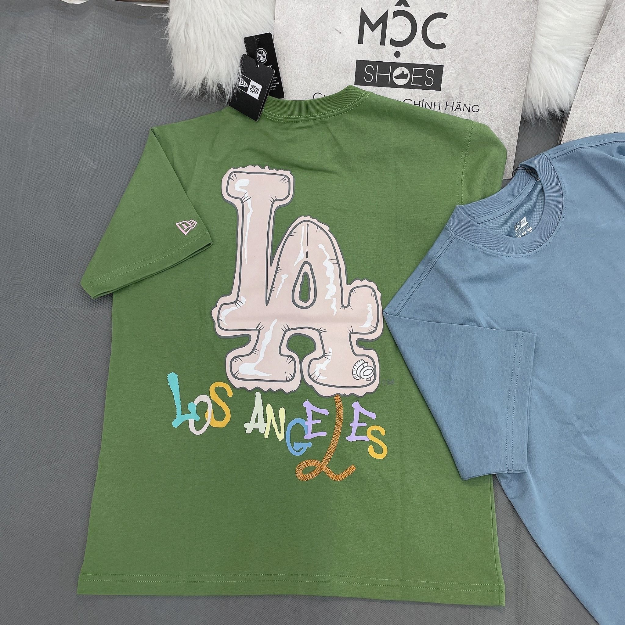 1175 - HÀNG CHÍNH HÃNG - ÁO THUN NEW ERA - GRADUATION YEARNING - GREEN TEA - CODE: 13280320