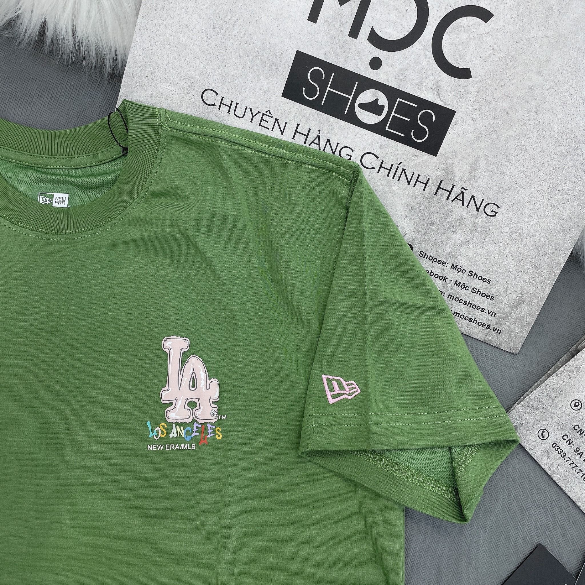 1175 - HÀNG CHÍNH HÃNG - ÁO THUN NEW ERA - GRADUATION YEARNING - GREEN TEA - CODE: 13280320