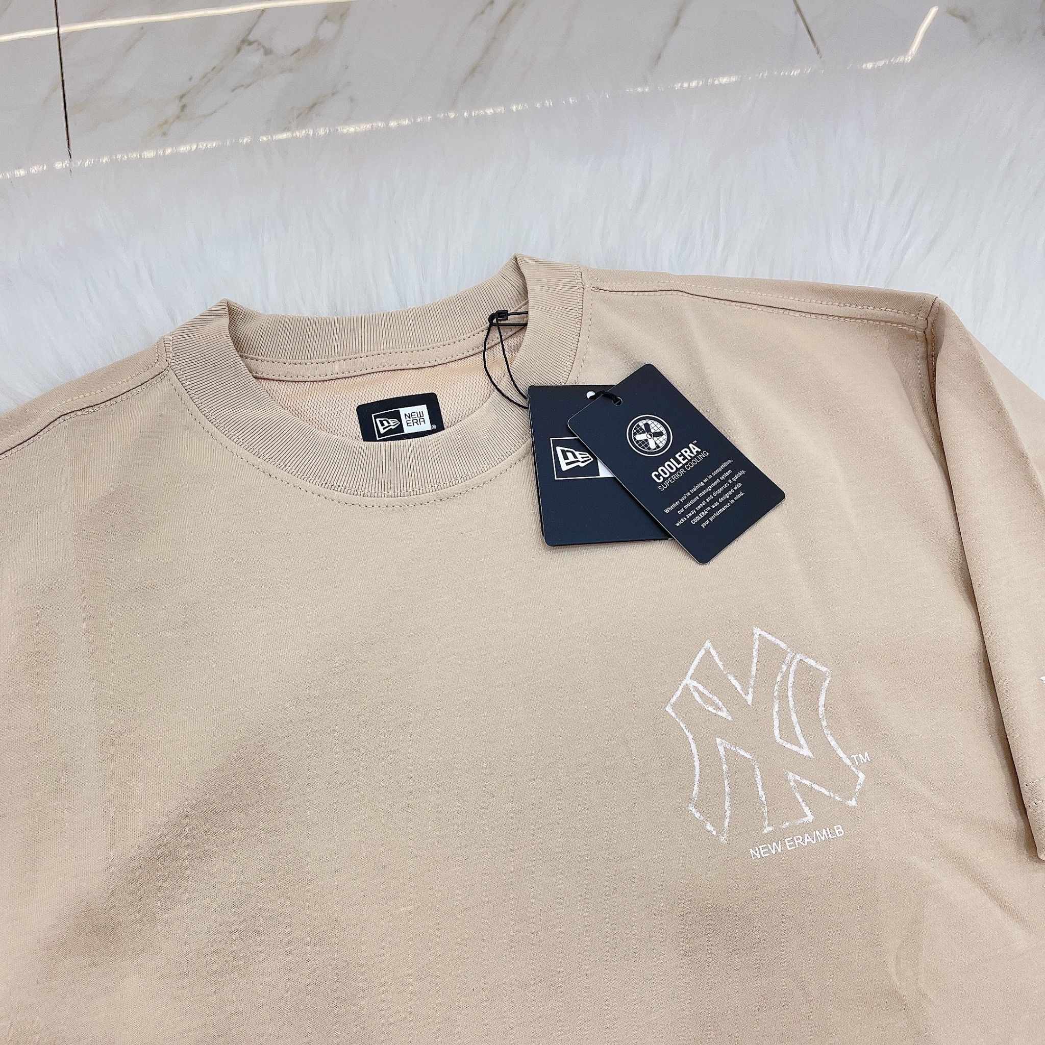1186 - HÀNG CHÍNH HÃNG - ÁO THUN NEW ERA - PRINTED LOGO NY - BEGIE - CODE : 13560489