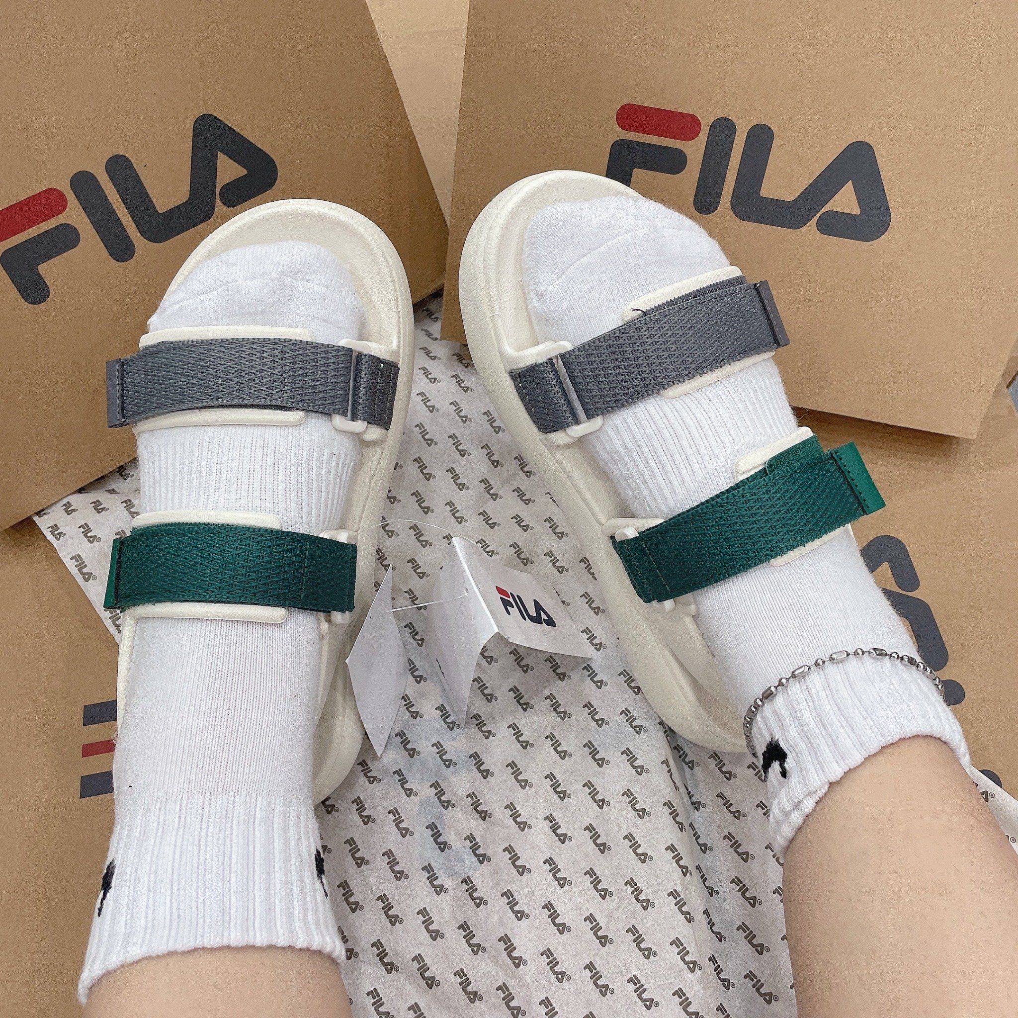 1189 - HÀNG CHÍNH HÃNG - GIÀY QUAI HẬU SANDAL FILA SURFY MÀU - * BE GREEN * - CODE : 1SM02573F 300
