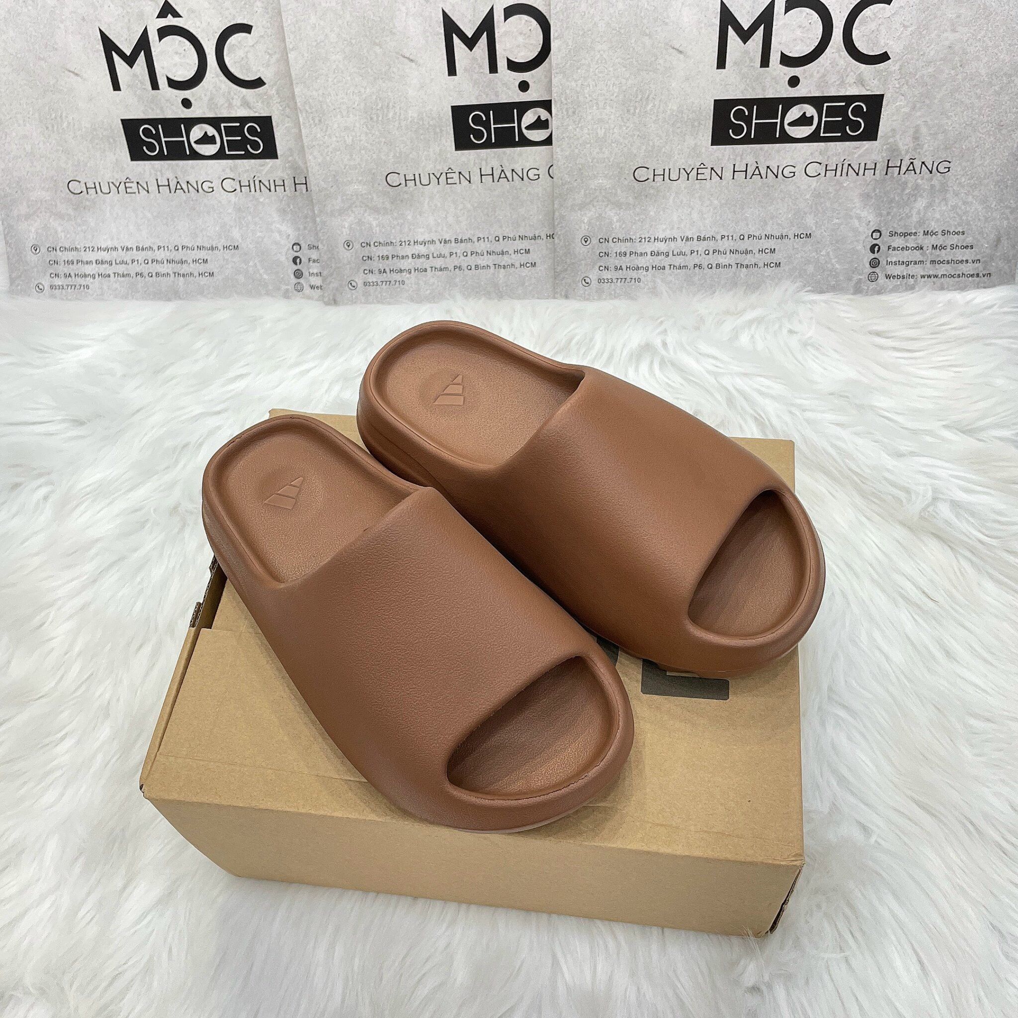 1100 - HÀNG CHÍNH HÃNG - DÉP Adidas Yeezy Slide ' FLAX ' - CODE : FZ5896