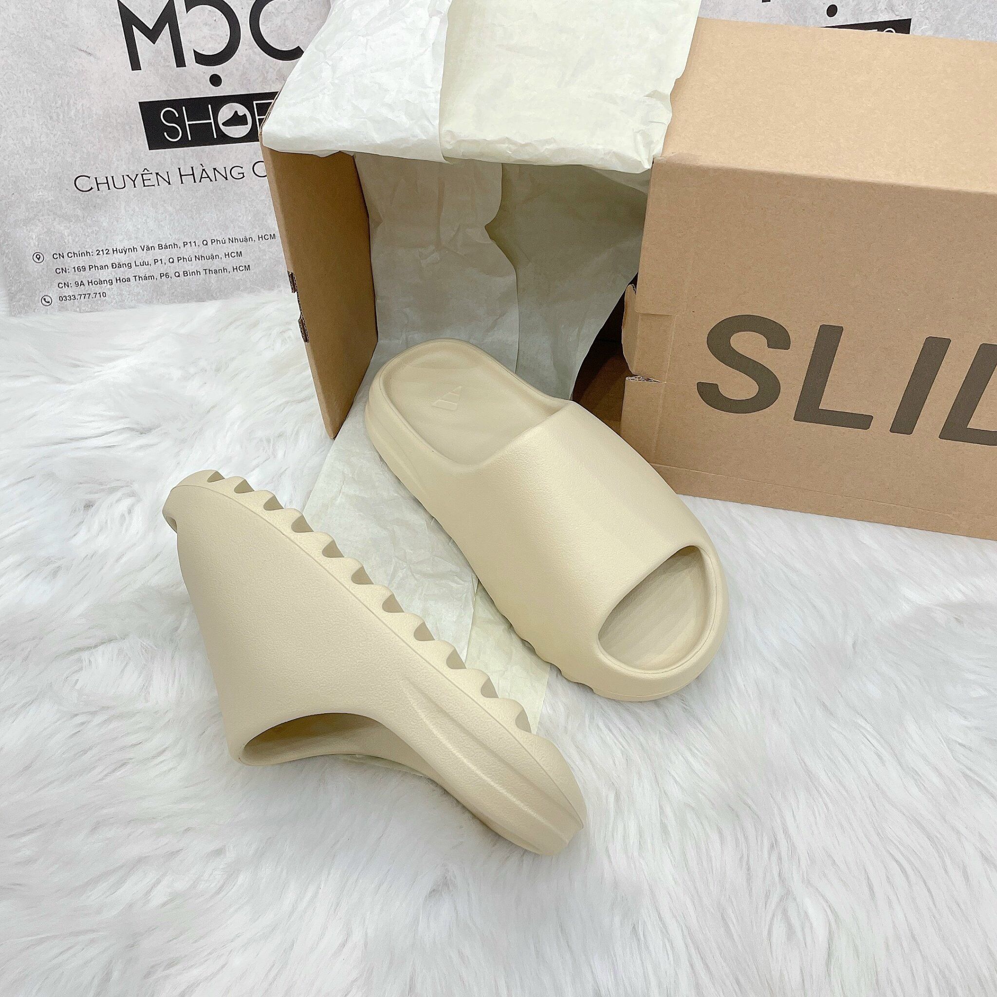 1220 - HÀNG CHÍNH HÃNG - Dép adidas Yeezy Slide Bone CODE : FZ5897