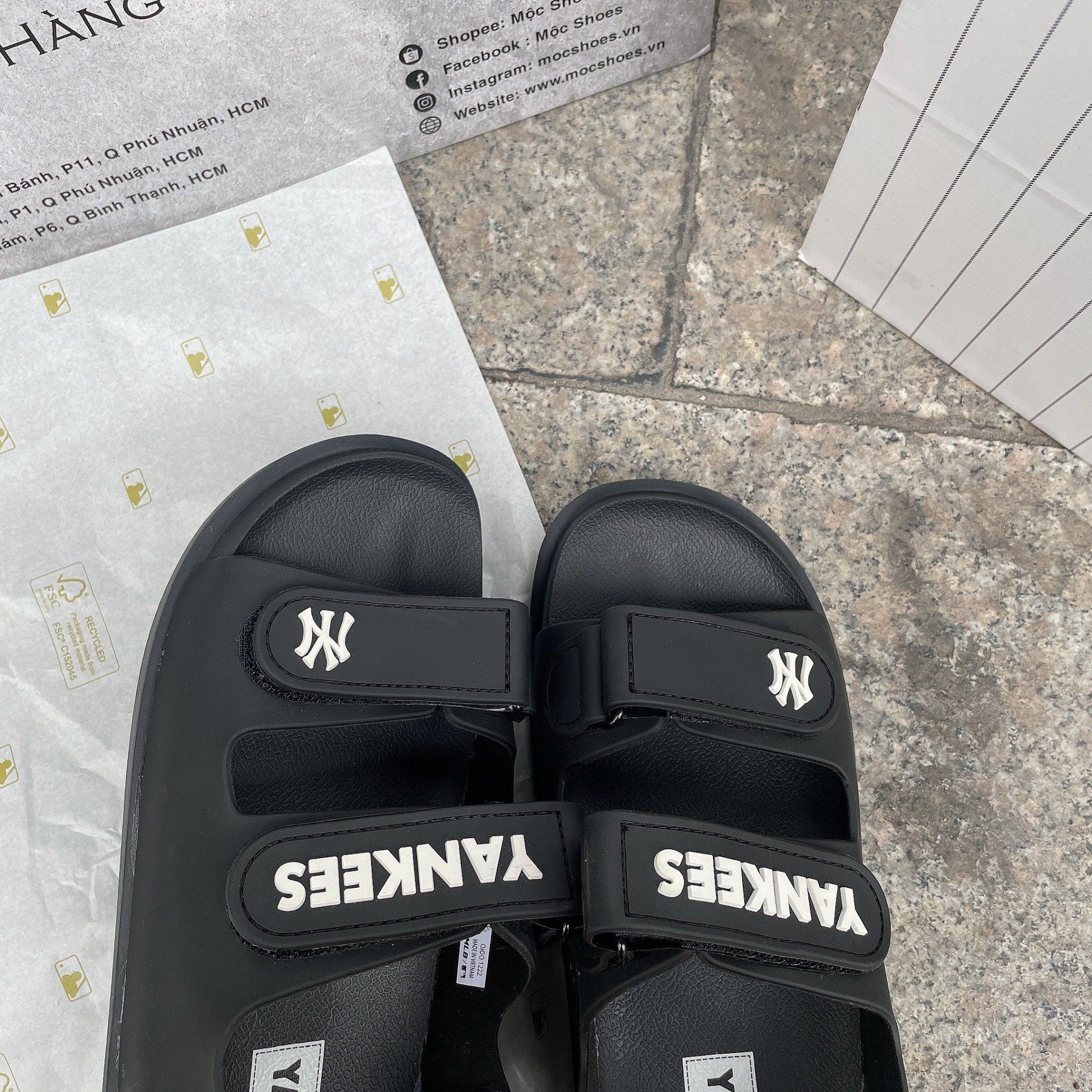 1194 - HÀNG CHÍNH HÃNG - GIÀY SANDAL MLB KID - NEW YORK YANKEES - ĐEN - CODE : 7ASDB0333-50BKS