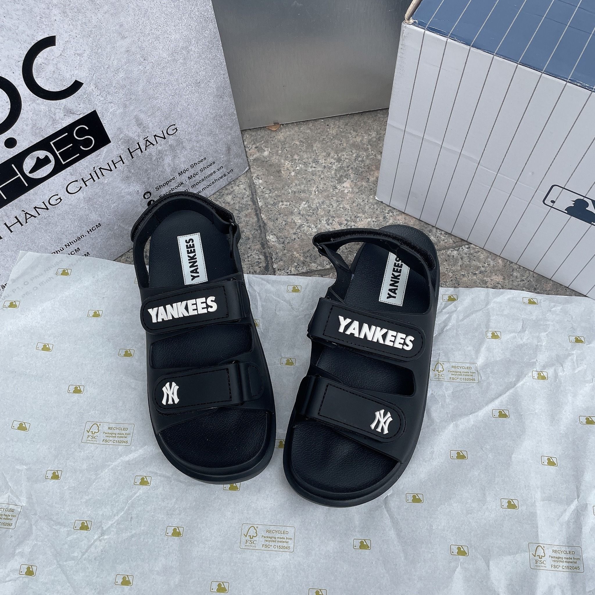 1194 - HÀNG CHÍNH HÃNG - GIÀY SANDAL MLB KID - NEW YORK YANKEES - ĐEN - CODE : 7ASDB0333-50BKS