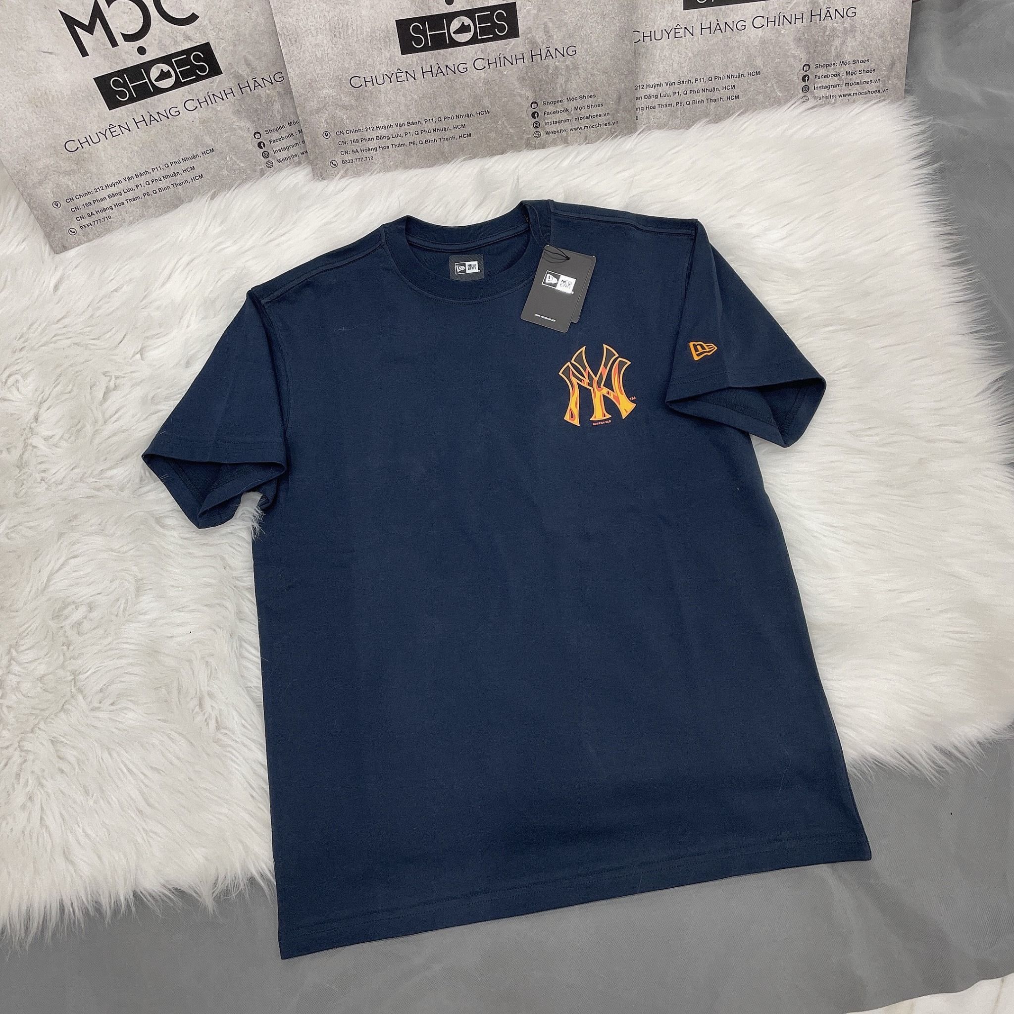 1195 - HÀNG CHÍNH HÃNG - ÁO THUN NEW ERA - NY RỰC LỮA - NAVY - CODE : 12877377