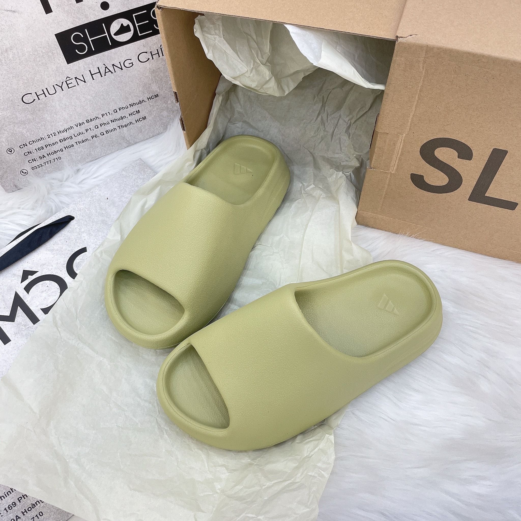 1197 - HÀNG CHÍNH HÃNG - Dép adidas Yeezy Slide Resin CODE : FZ5904