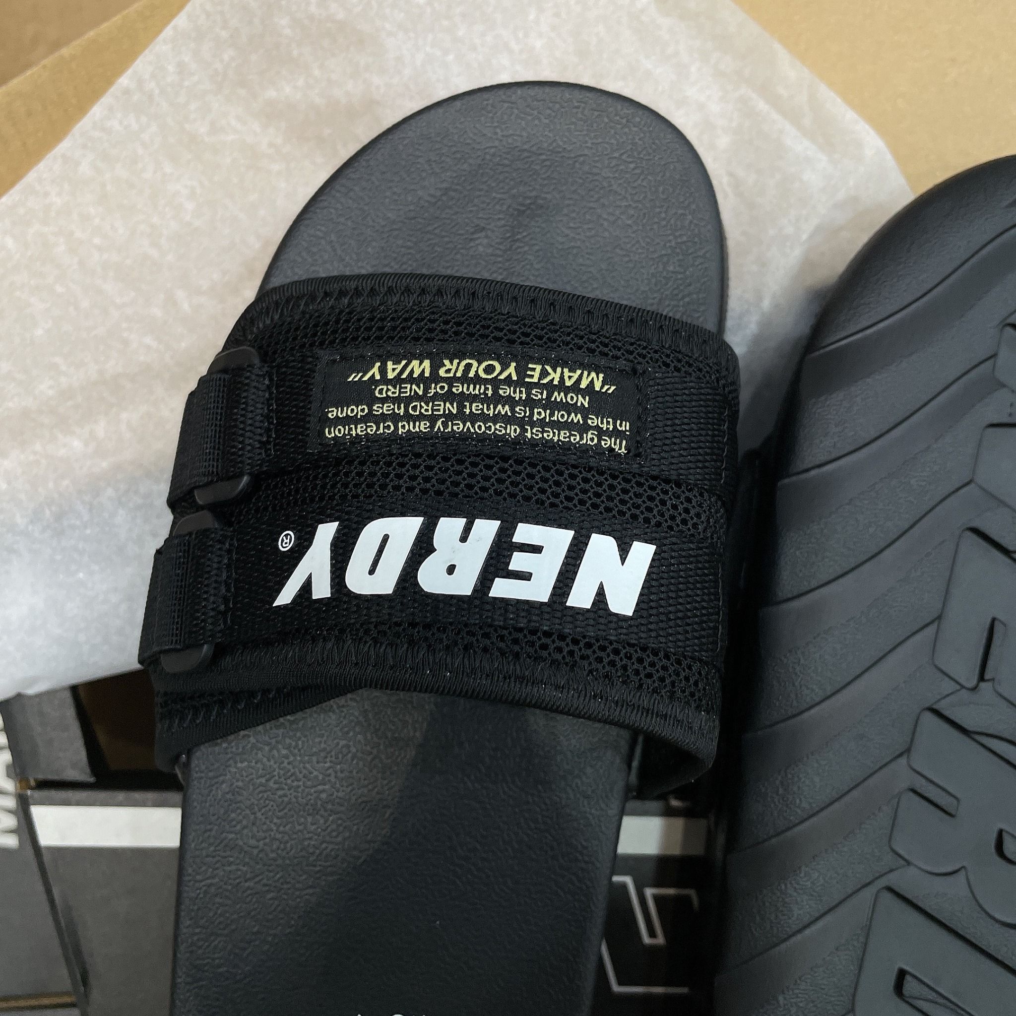 1200 - HÀNG CHÍNH HÃNG - DÉP NERDY QUAI NGANG VẢI - BLACK - CODE : PNEU21AEO10106