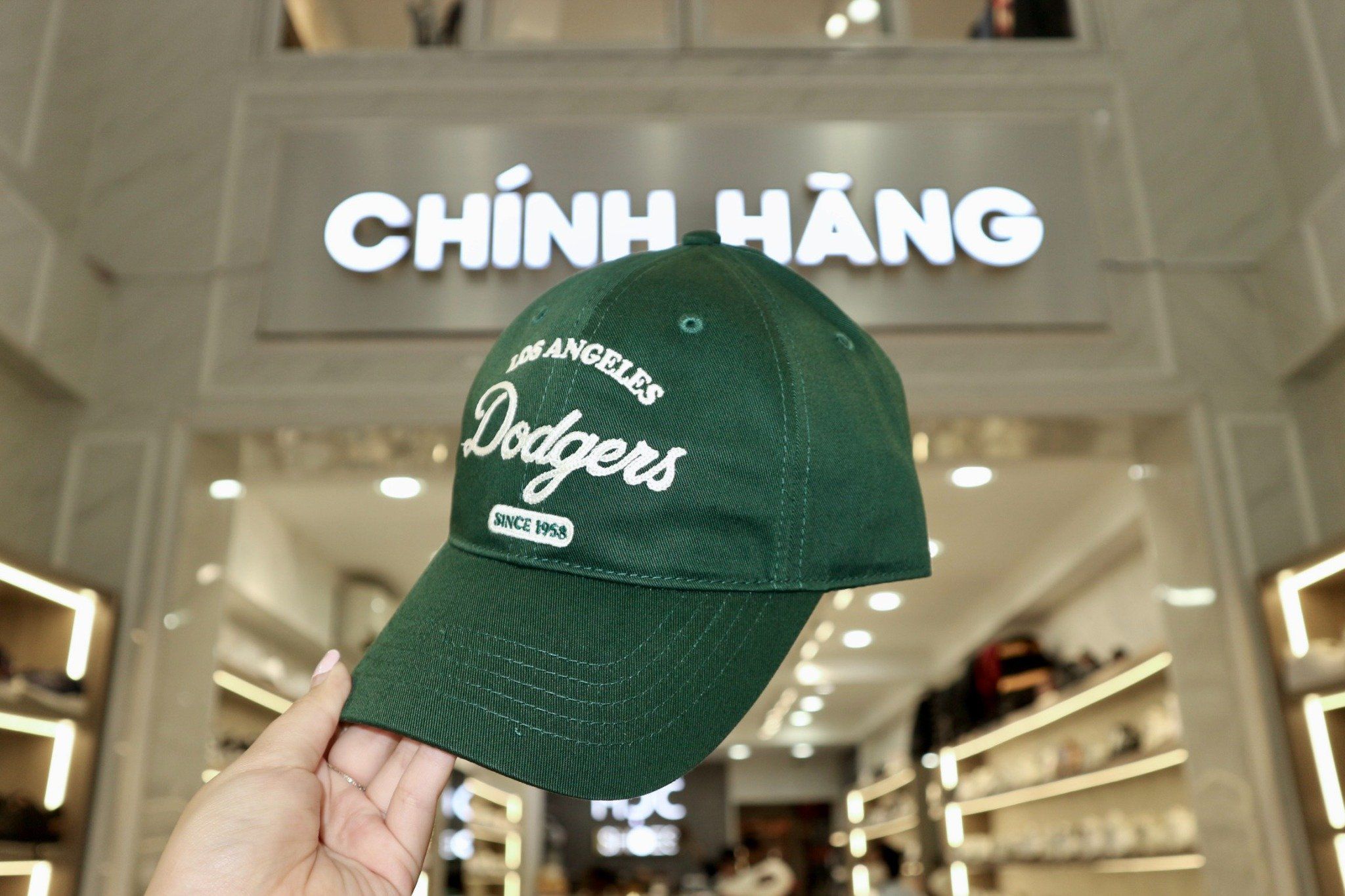 1205- HÀNG CHÍNH HÃNG - Mũ - Nón MLB Varsity Lettering Los Angeles Dodgers - Xanh Lá