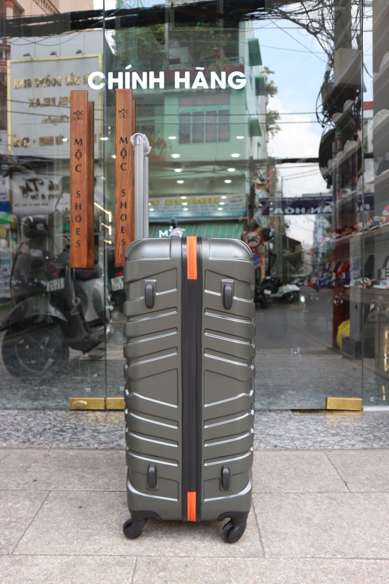 1214 - HÀNG CHÍNH HÃNG - Vali TIMBERLAND - 20inch/24inch/28inch - MÀU XÁM / GREY