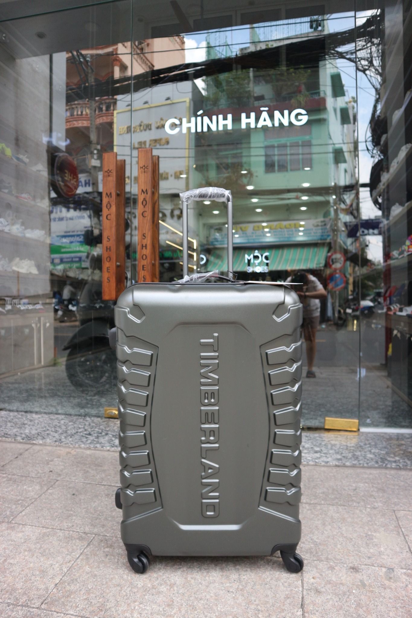 1214 - HÀNG CHÍNH HÃNG - Vali TIMBERLAND - 20inch/24inch/28inch - MÀU XÁM / GREY