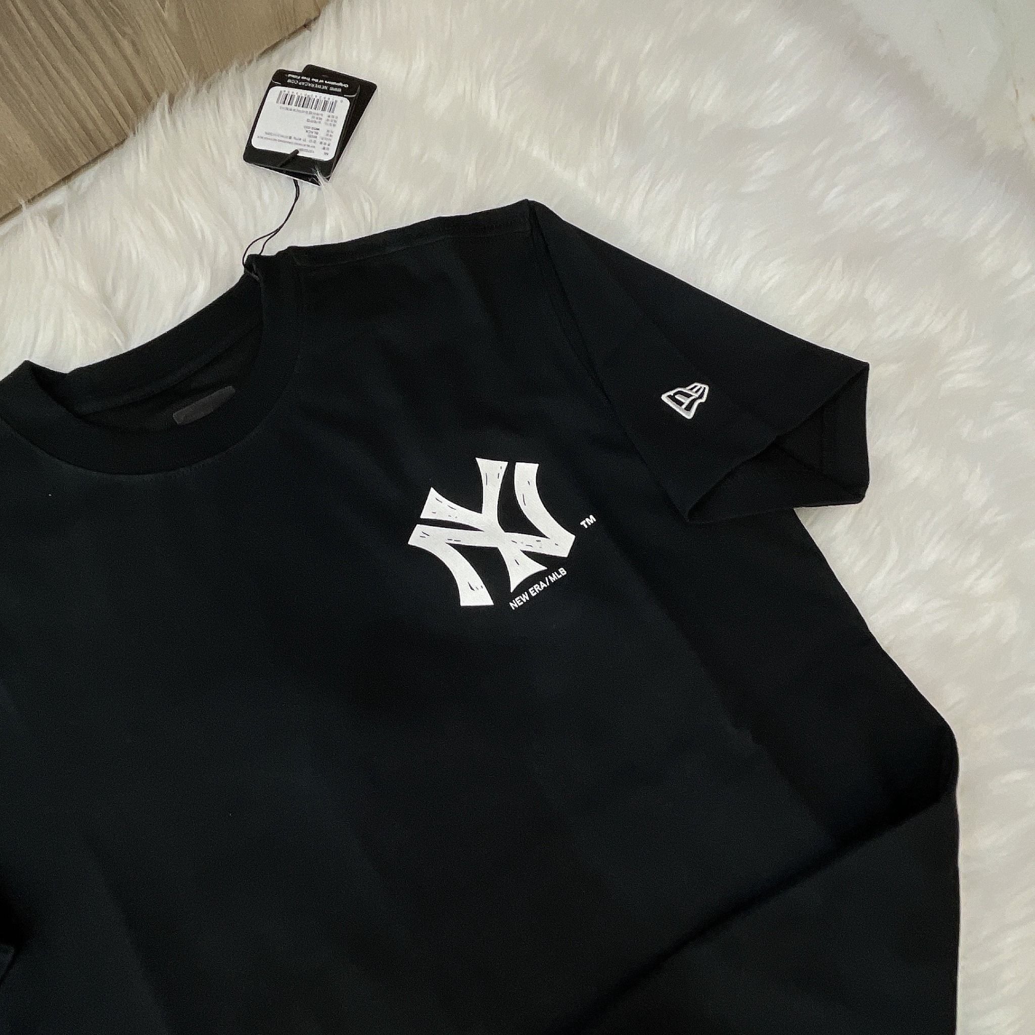 1222 - HÀNG CHÍNH HÃNG - ÁO THUN NEW ERA - HAND DRAWING - VẼ TAY - ĐEN - CODE : 13702561