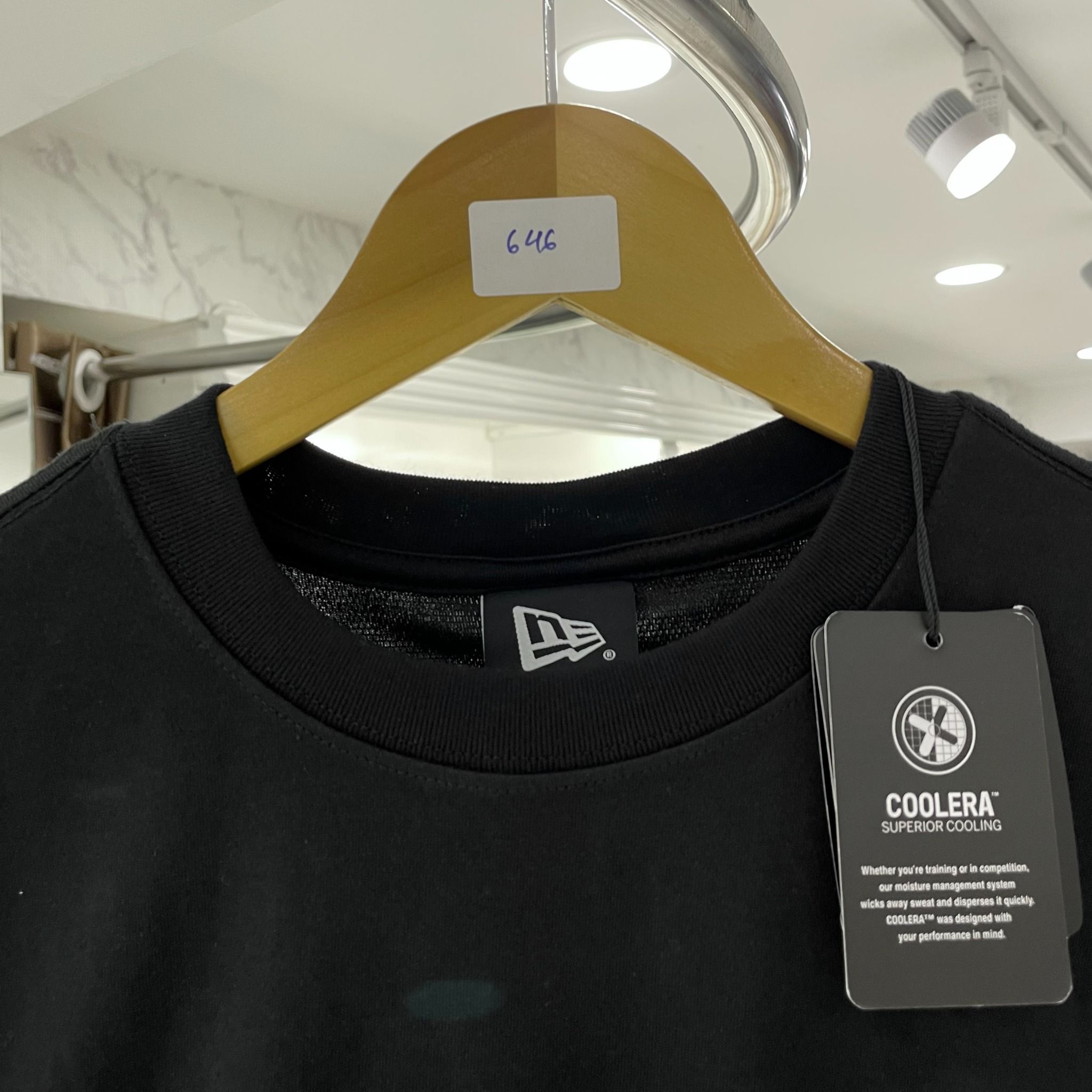 1229 - HÀNG CHÍNH HÃNG - ÁO THUN NEW ERA - NY YANKEES THÊU - ĐEN - CODE : 13334740