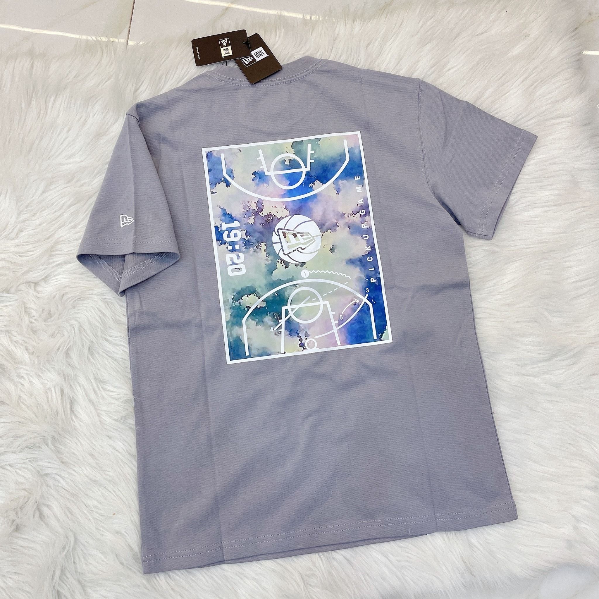 1233 - HÀNG CHÍNH HÃNG - ÁO THUN NEW ERA - SÂN BÓNG - TÍM - CODE : 13260331