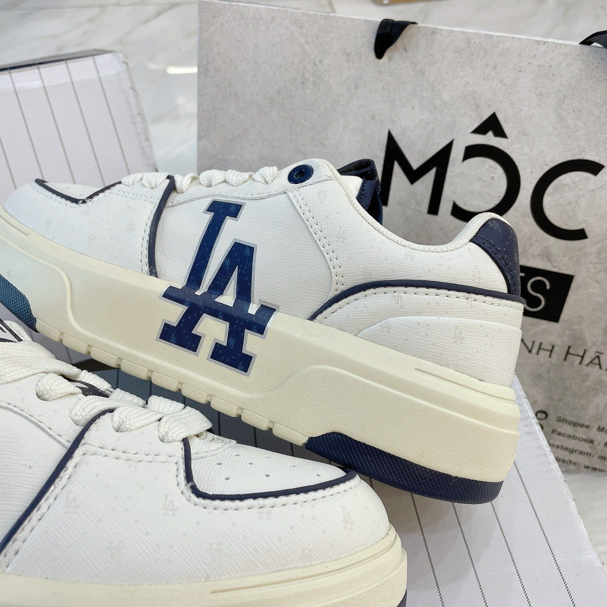 1240 - HÀNG CHÍNH HÃNG - GIÀY MLB CHUNKY LINER DIA MONOGRAM LOS ANGELES - WHITE VINTAGE