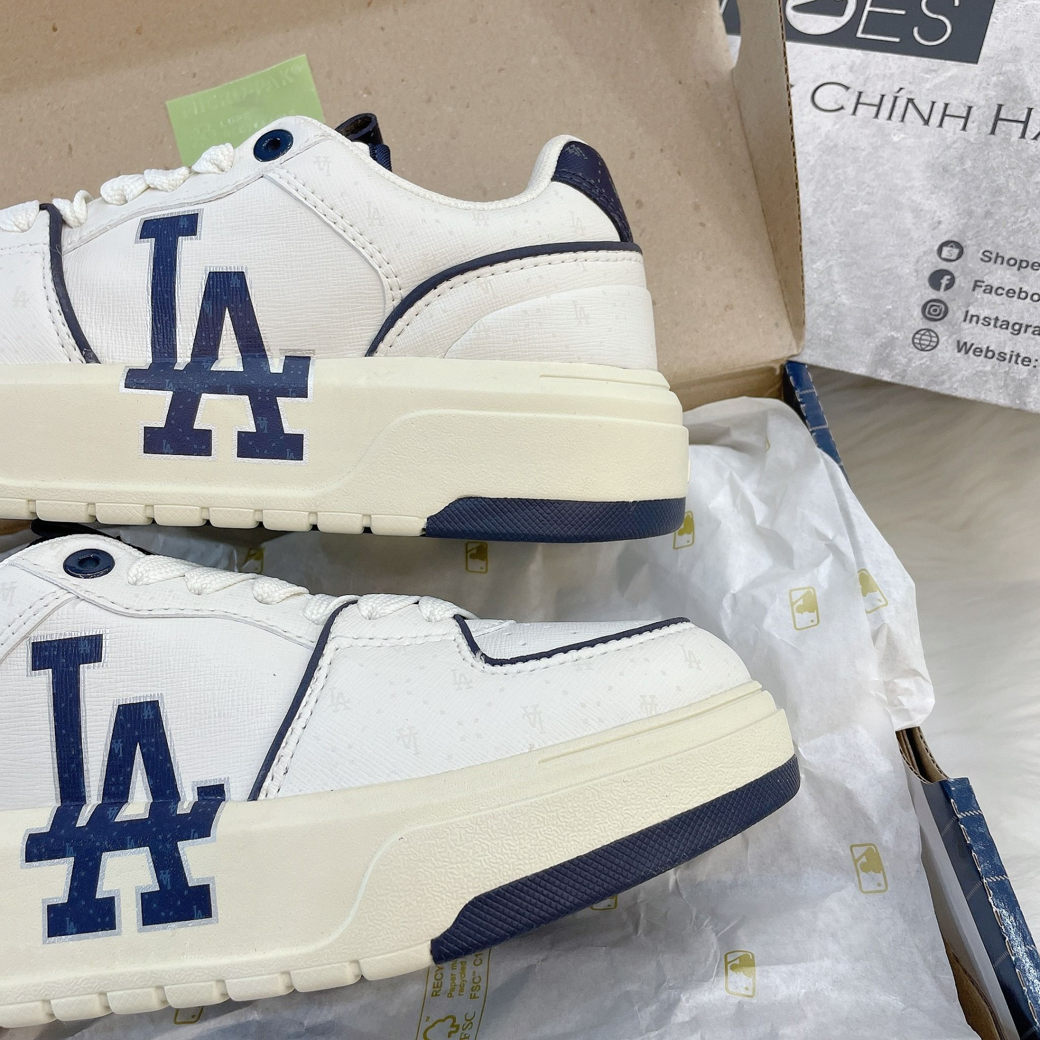 1240 - HÀNG CHÍNH HÃNG - GIÀY MLB CHUNKY LINER DIA MONOGRAM LOS ANGELES - WHITE VINTAGE