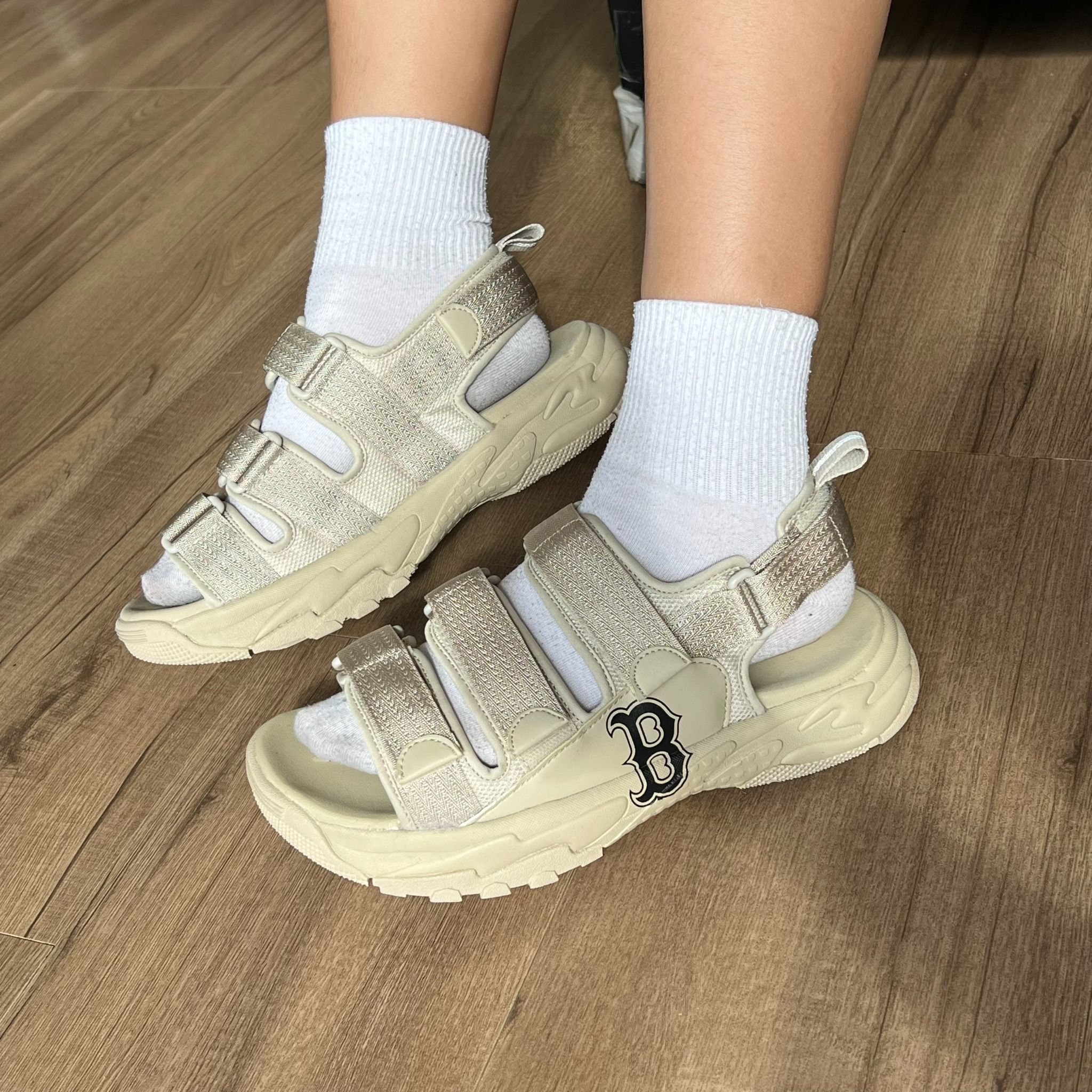 1095 - HÀNG CHÍNH HÃNG - Dép Sandal MLB Triple Logo Chữ B - Màu Be - CODE: 3ASDCSS33-43BGS