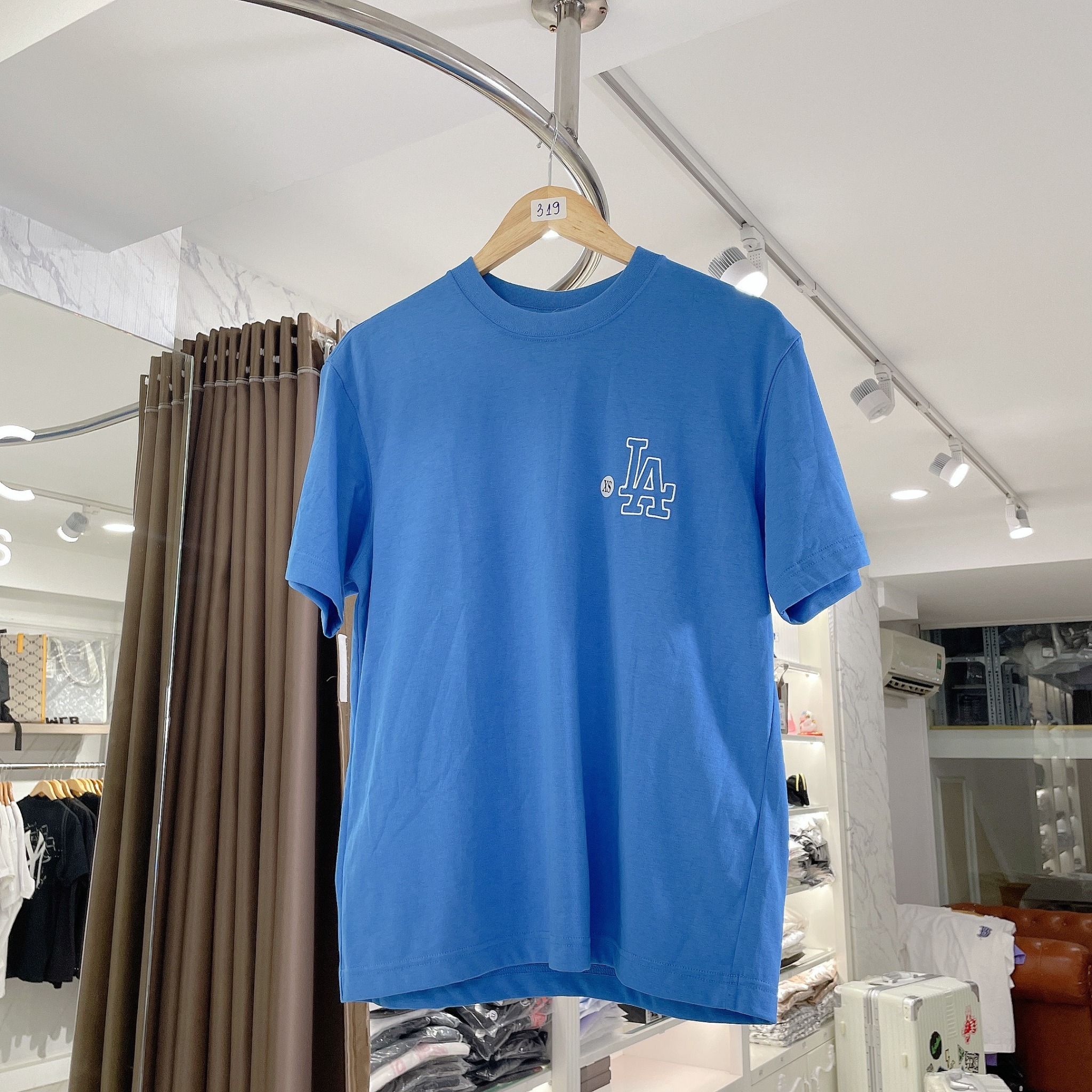 1300 - HÀNG CHÍNH HÃNG - ÁO THUN MLB - BASIC MEGA LOGO LA DODGERS - XANH BLUE - CODE: 3ATSB0433-07BLS