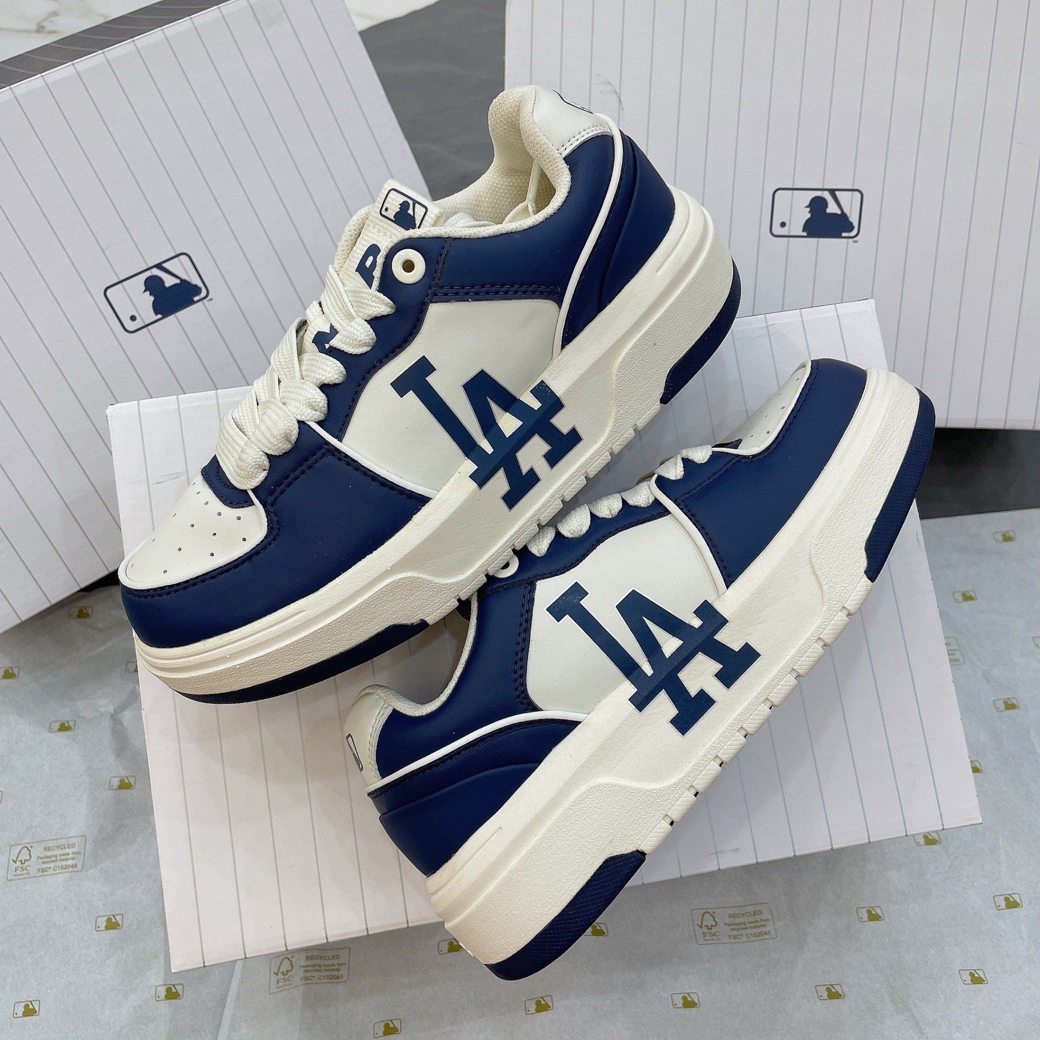 1311 - HÀNG CHÍNH HÃNG - GIÀY MLB CHUNKY LINER LOS ANGELES MÀU XANH NAVY 2023 *NAVY*