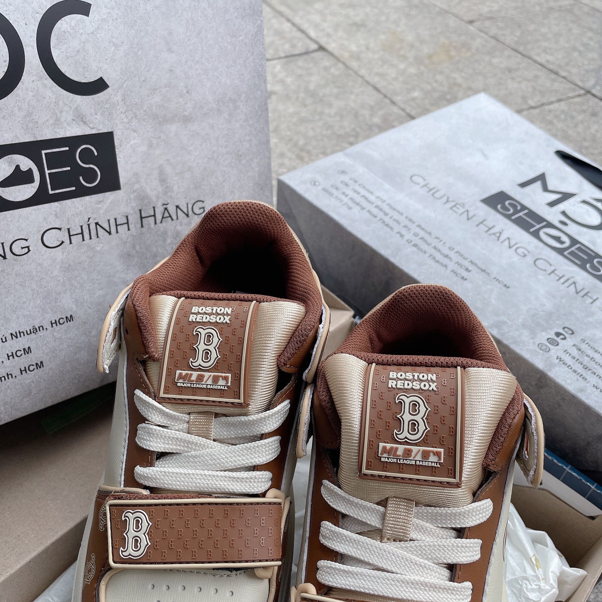 1332 - HÀNG CHÍNH HÃNG - GIÀY MLB CHUNKY LINER MID MONOGRAM MÀU NÂU B BOSTON - *BROWN/WHITE* - CODE: 3ASXCLP3N